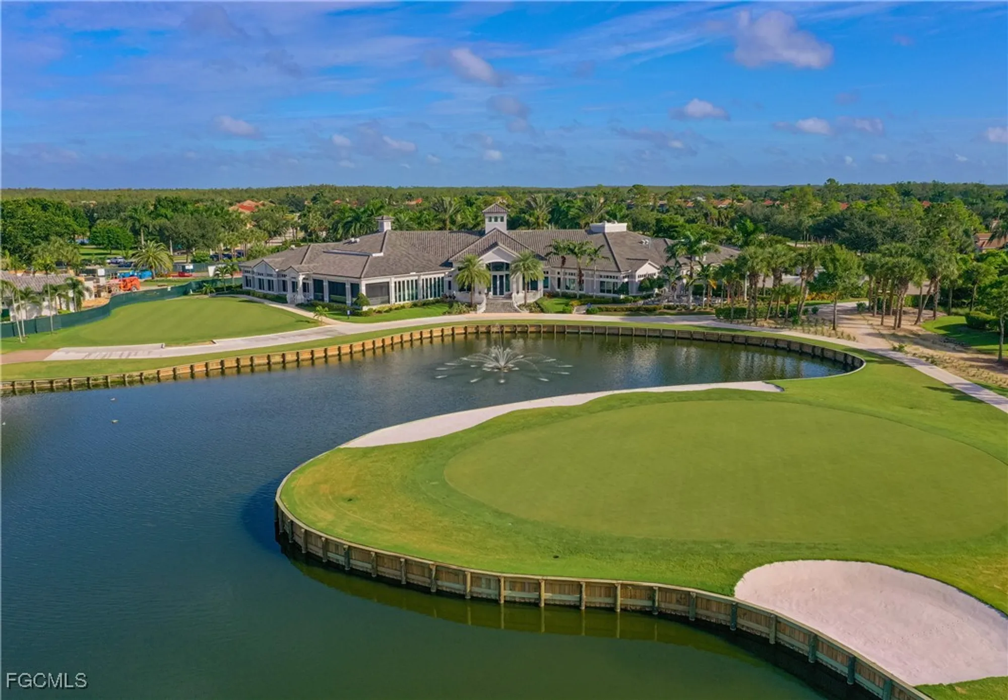 Property Slideshow image 18 of 26 | 9998 horse creek rd, Fort Myers, FL, 33913