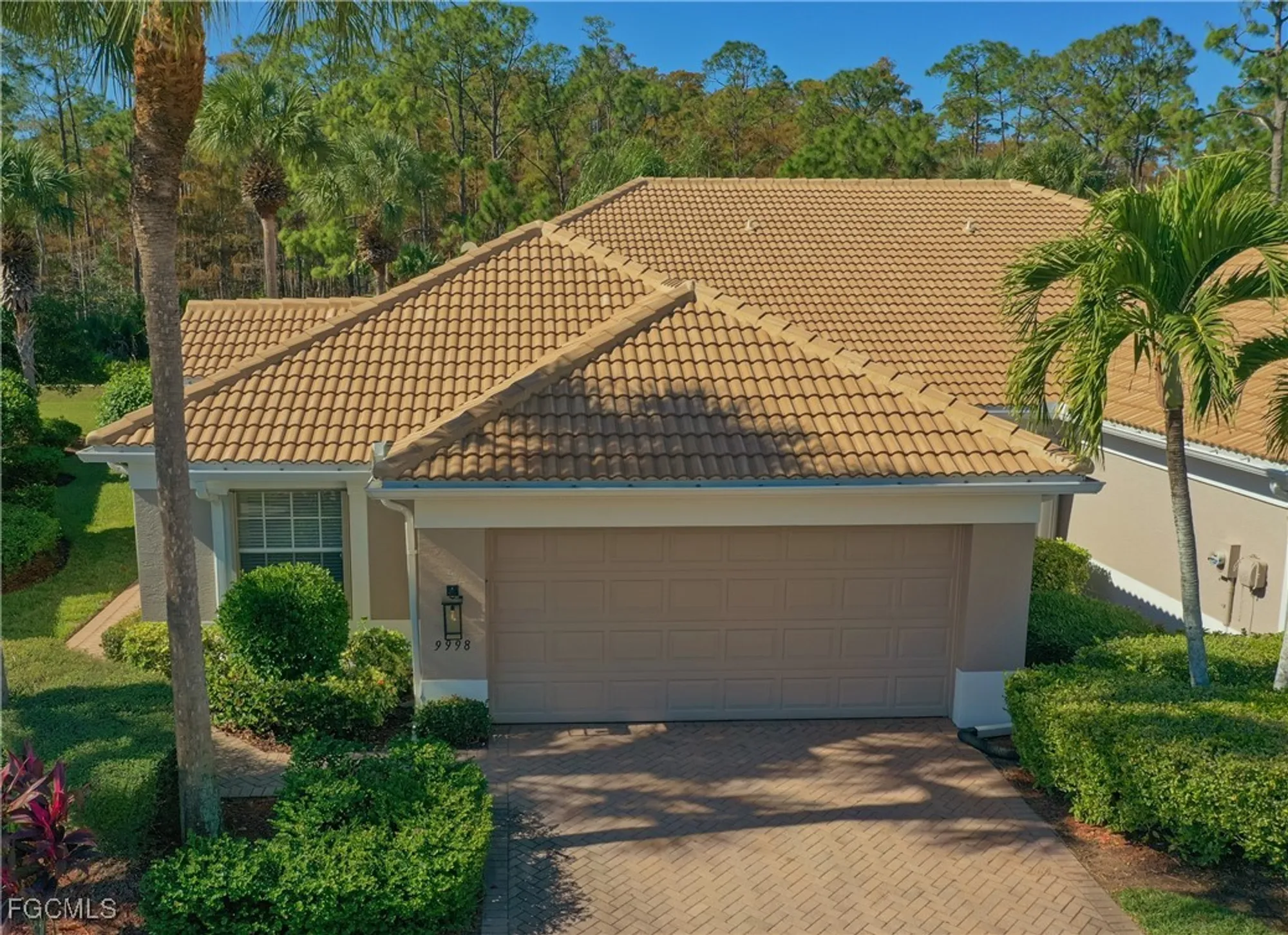 Property Slideshow image 1 of 26 | 9998 horse creek rd, Fort Myers, FL, 33913