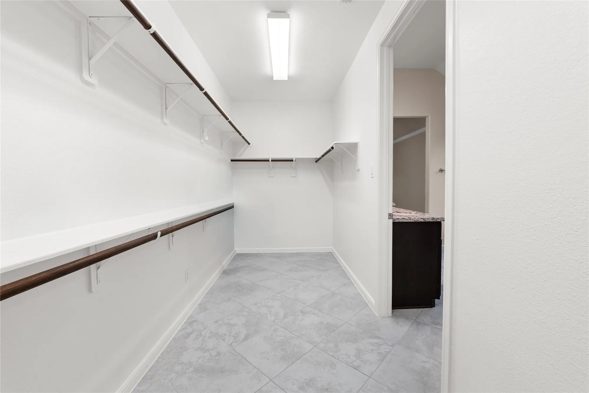 Property Slideshow image 19 of 34 | 120 crinium lily ct, Montgomery, TX, 77316