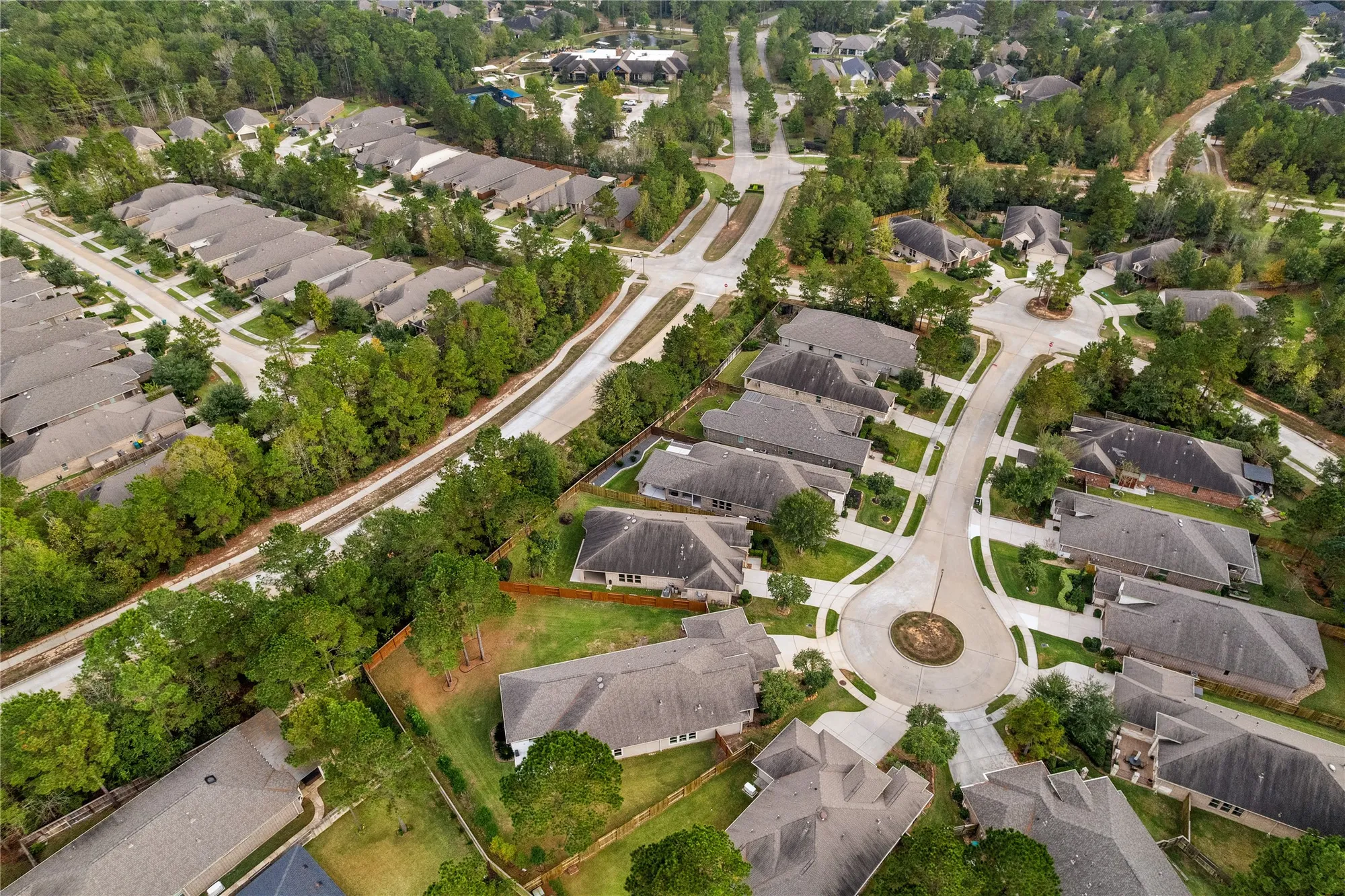 Property Slideshow image 34 of 34 | 120 crinium lily ct, Montgomery, TX, 77316