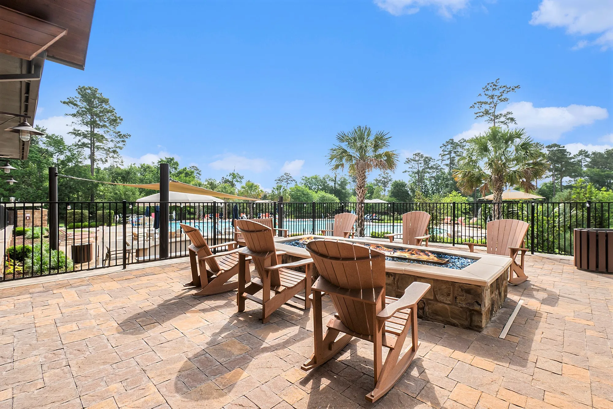 Property Slideshow image 32 of 34 | 120 crinium lily ct, Montgomery, TX, 77316