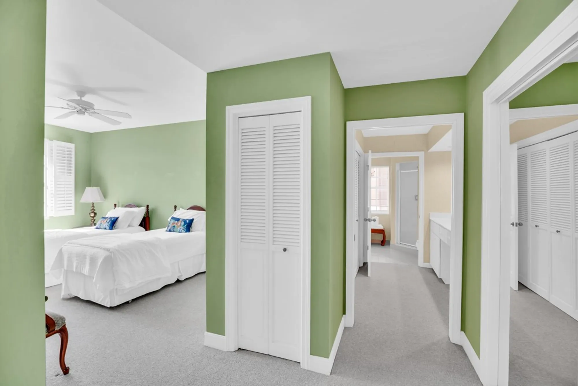 Property Slideshow image 32 of 36 | 5360 e harbor village dr 201, Vero Beach, FL, 32967