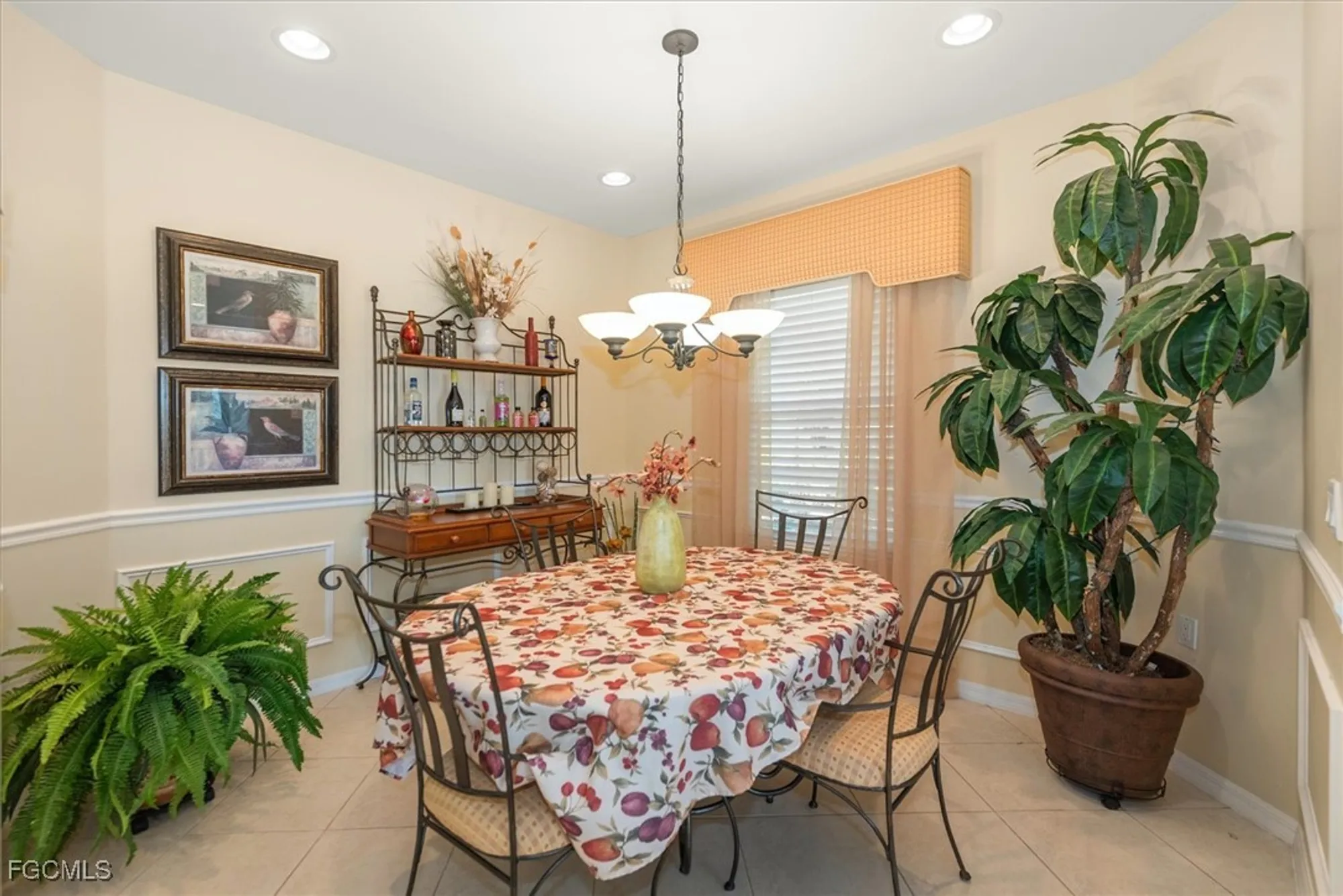 Property Slideshow image 11 of 44 | 10616 vicenza ct, Fort Myers, FL, 33913
