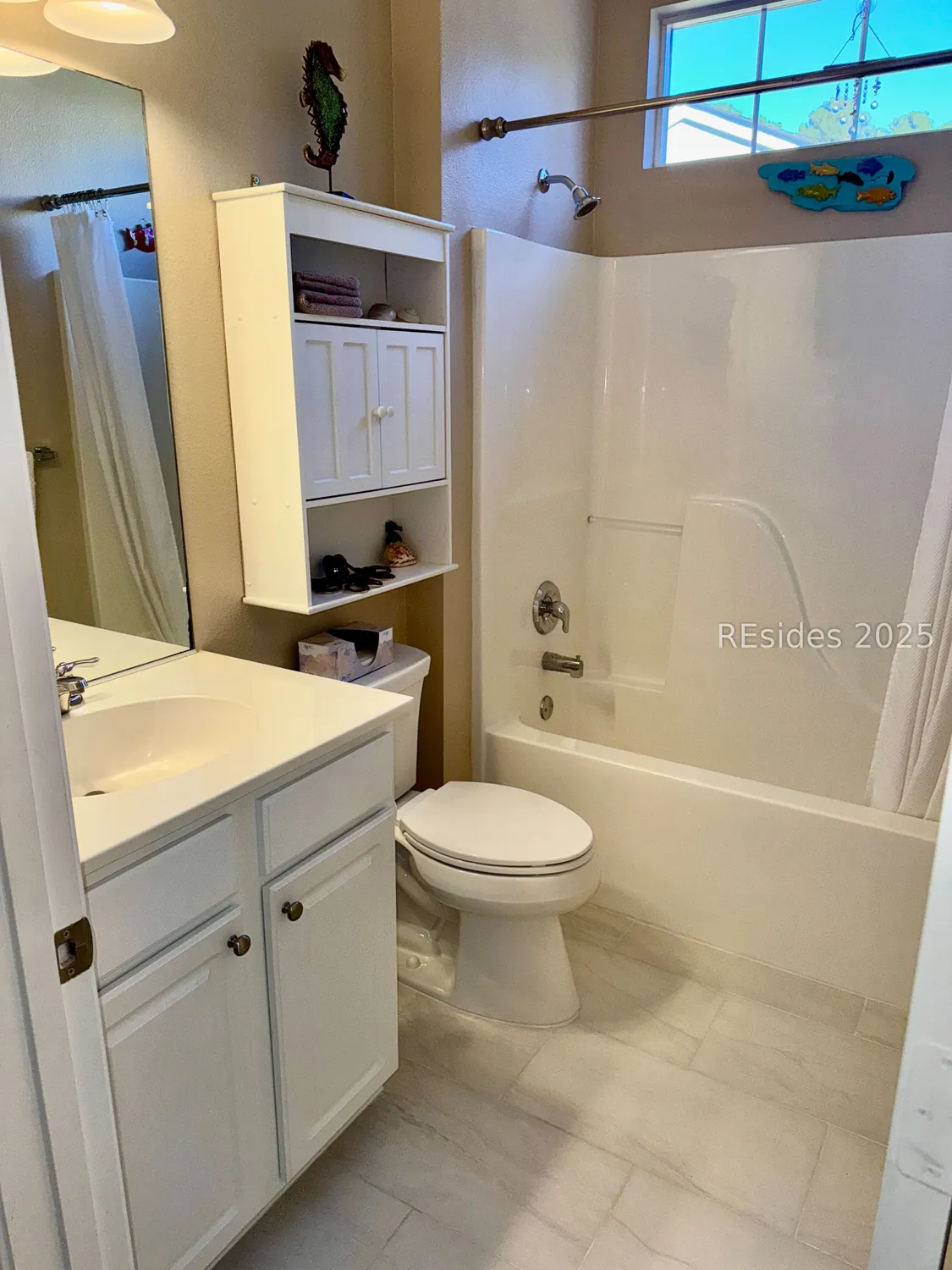 Property Slideshow image 10 of 43 | 16 sweetwater ct, Bluffton, SC, 29909