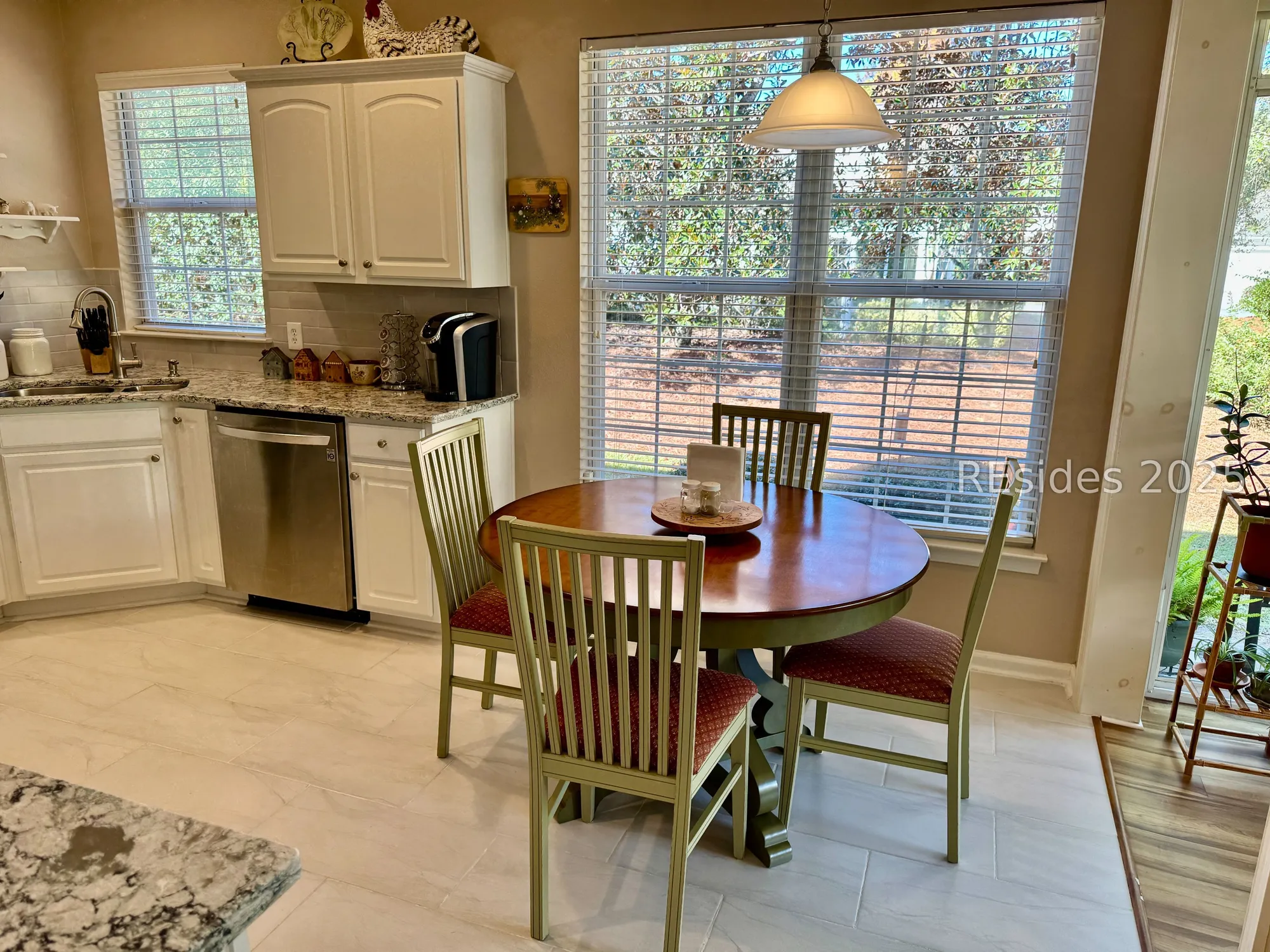 Property Slideshow image 23 of 43 | 16 sweetwater ct, Bluffton, SC, 29909