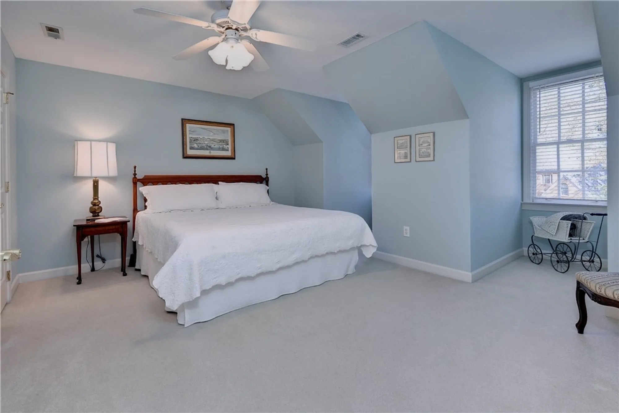 Property Slideshow image 5 of 39 | 109 woodhall spa, Williamsburg, VA, 23188