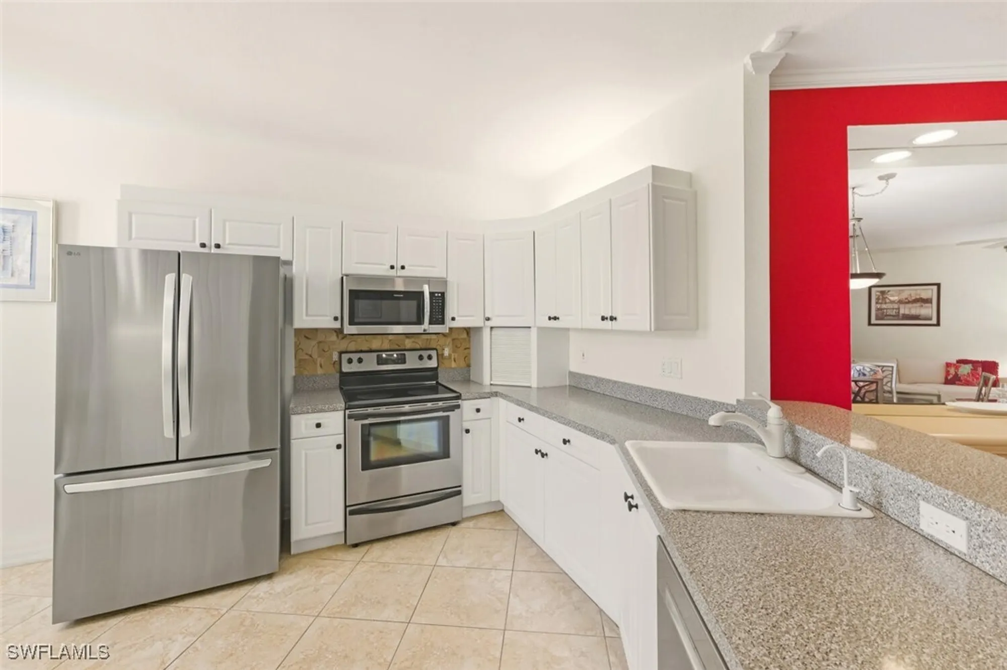 Property Slideshow image 10 of 37 | 8410 excalibur cir a7, Naples, FL, 34108