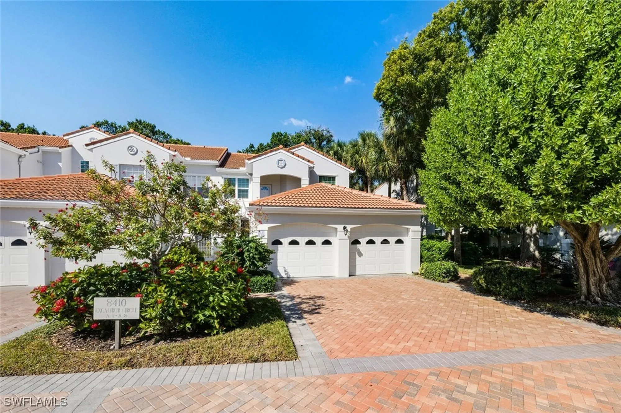 Property Slideshow image 2 of 37 | 8410 excalibur cir a7, Naples, FL, 34108