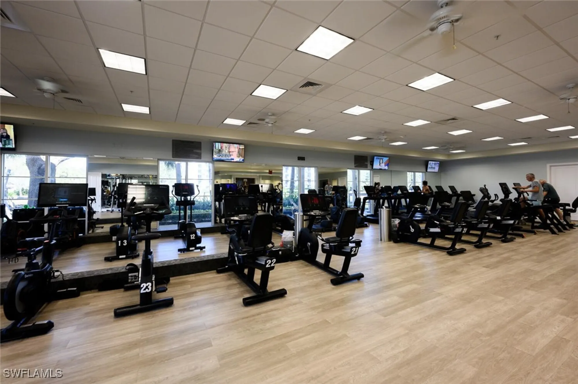 Property Slideshow image 34 of 37 | 8410 excalibur cir a7, Naples, FL, 34108