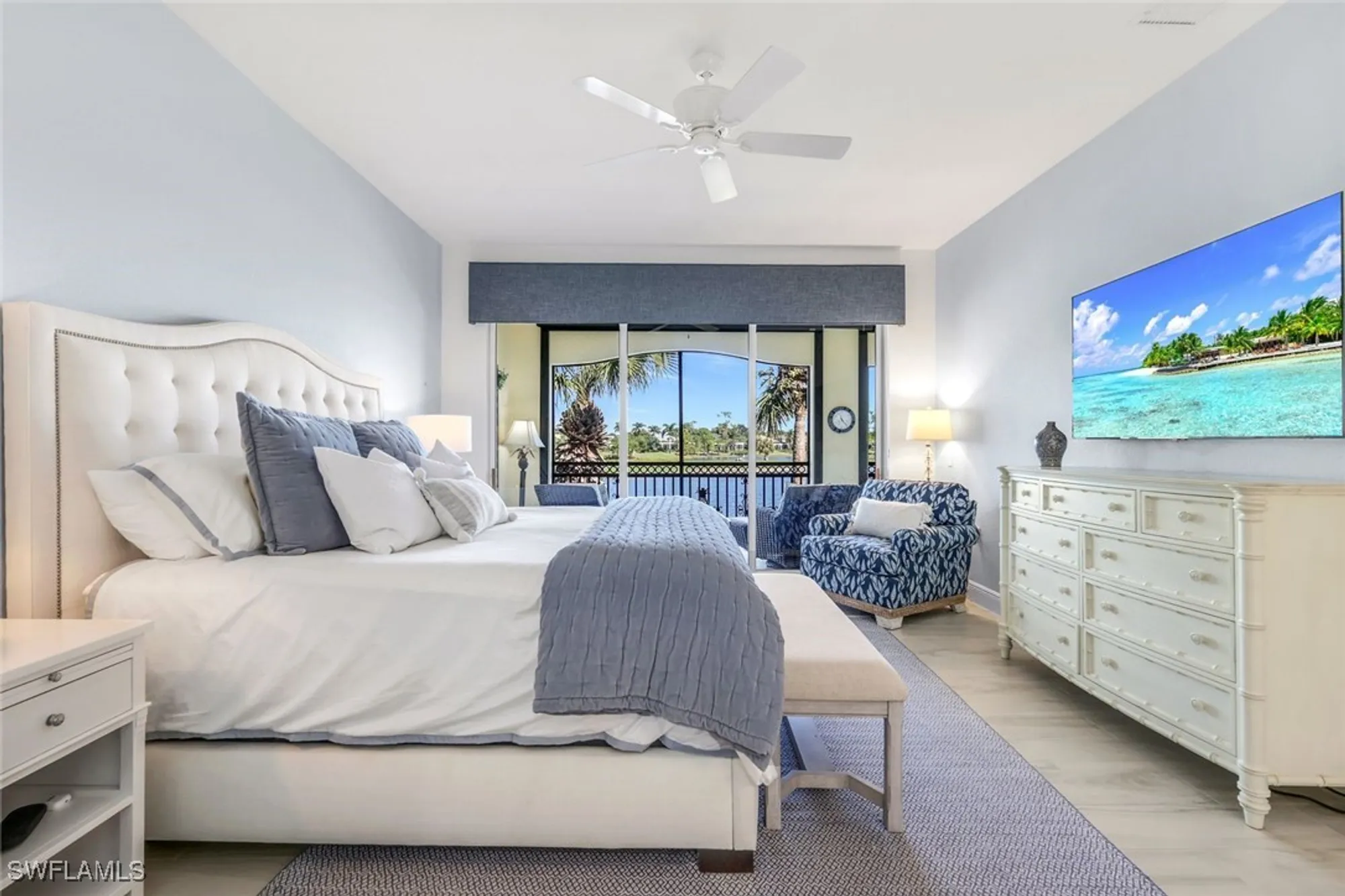 Property Slideshow image 24 of 49 | 3715 montreux ln 204, Naples, FL, 34114