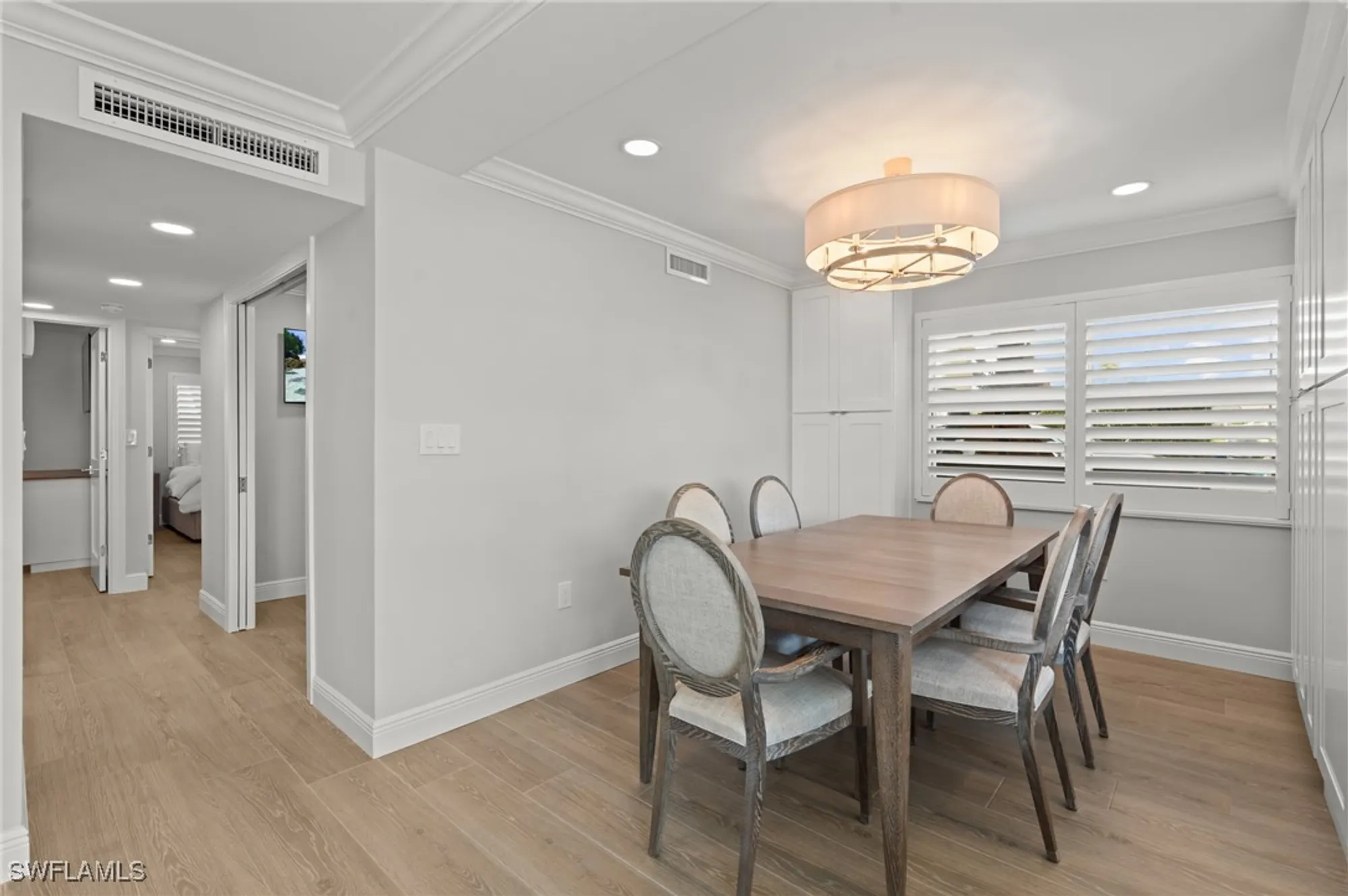 Property Slideshow image 12 of 30 | 3200 gulf shore blvd n apt 106, Naples, FL, 34103