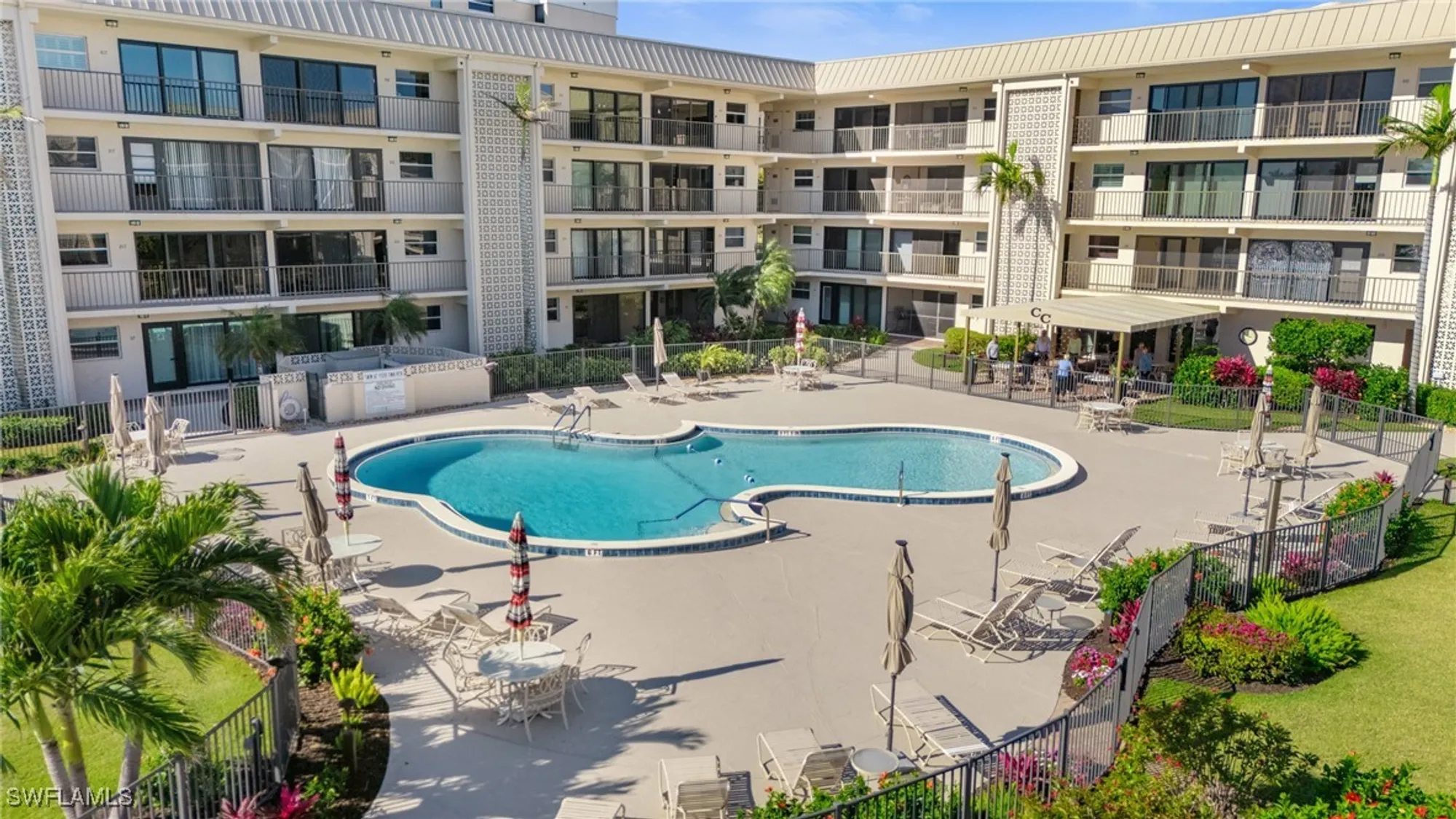 Property Slideshow image 29 of 30 | 3200 gulf shore blvd n apt 106, Naples, FL, 34103