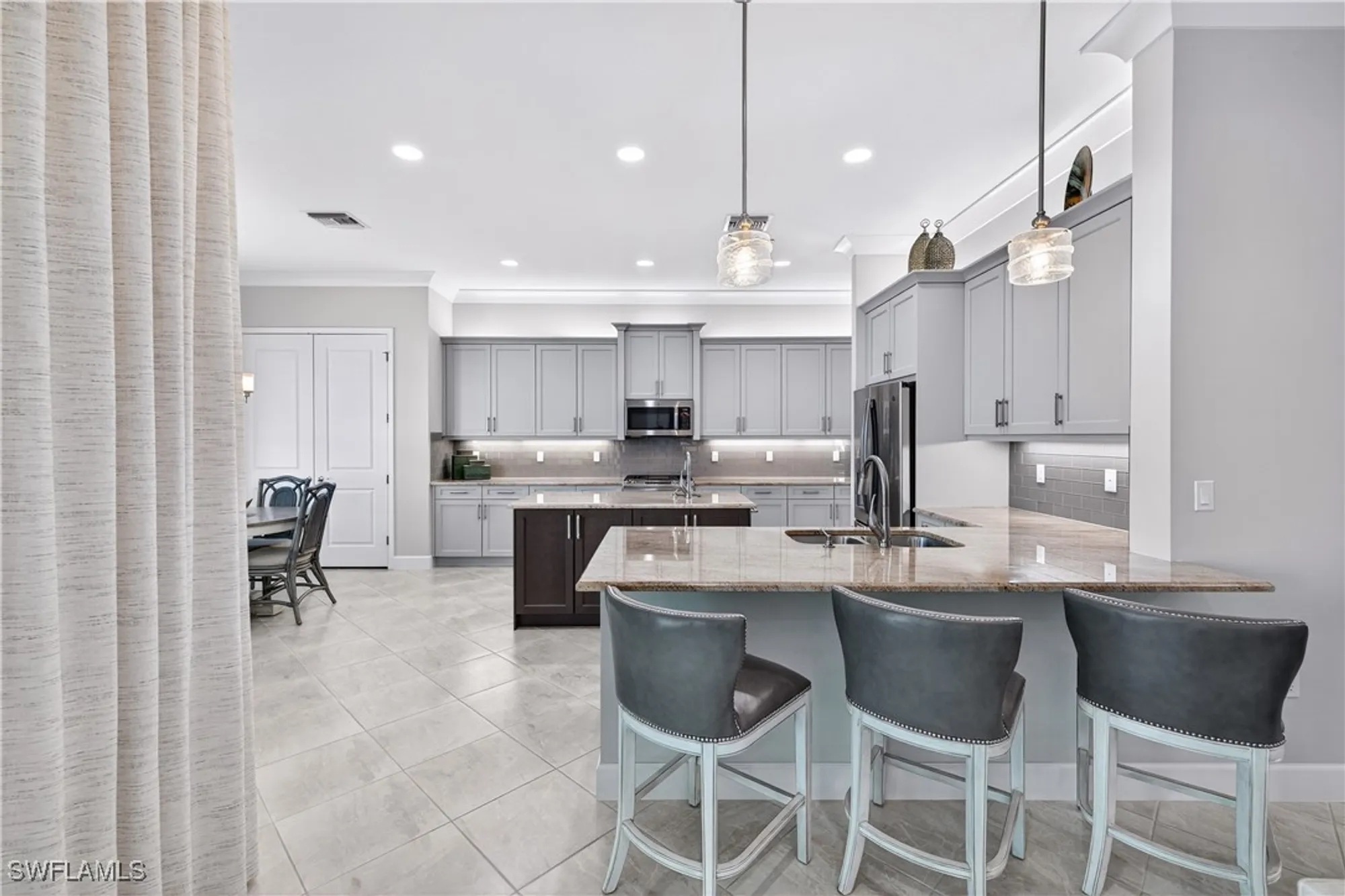 Property Slideshow image 12 of 44 | 28527 wharton dr, Bonita Springs, FL, 34135