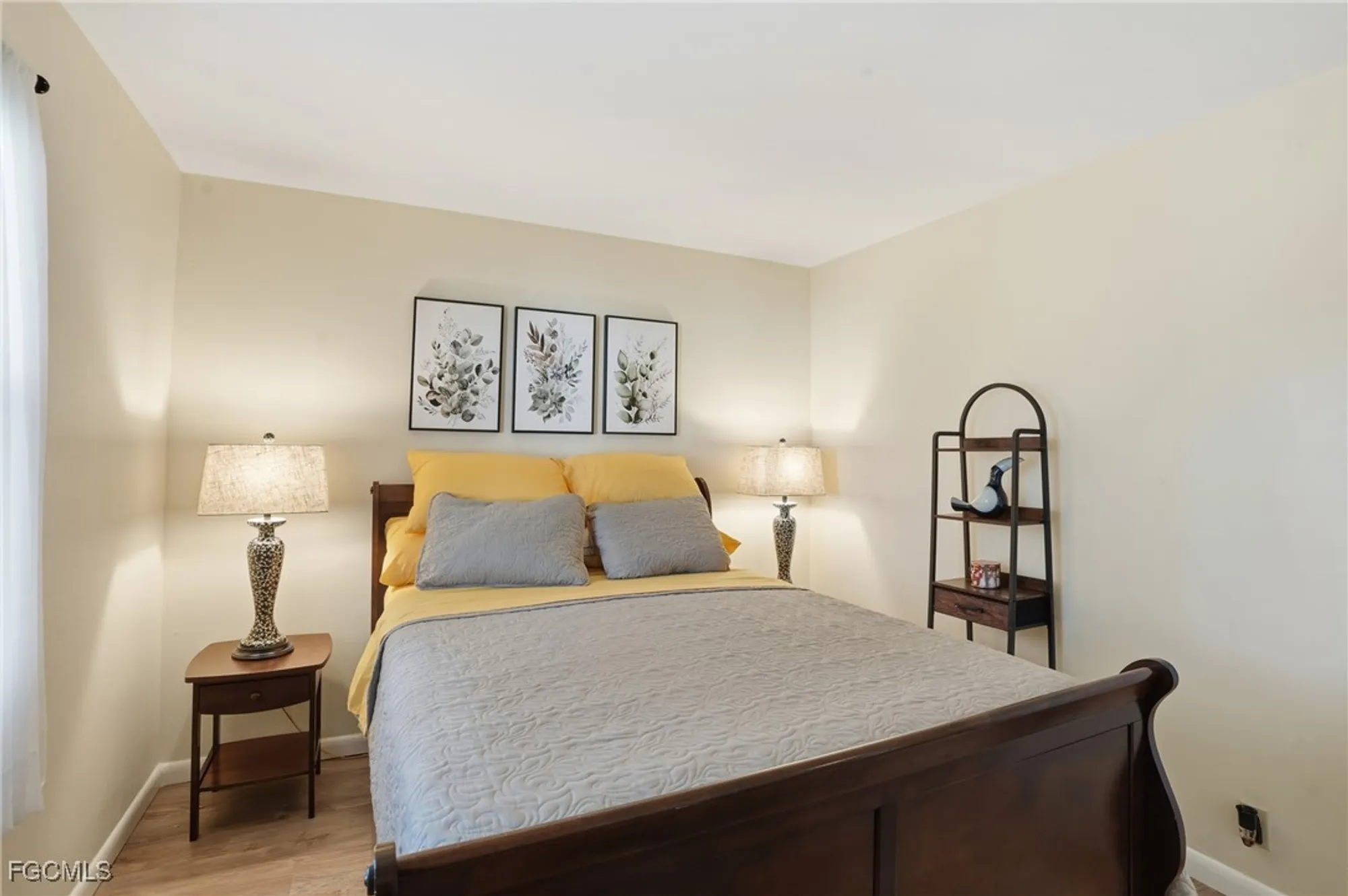 Property Slideshow image 18 of 36 | 1724 pine valley dr 213, Fort Myers, FL, 33907