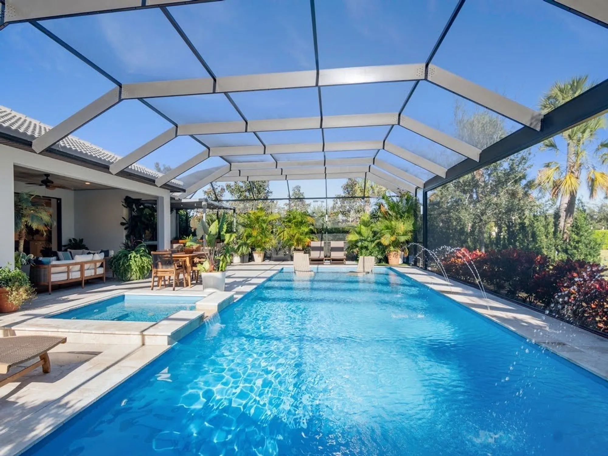 Property Slideshow image 16 of 36 | 5098 pendelton sq, Vero Beach, FL, 32967