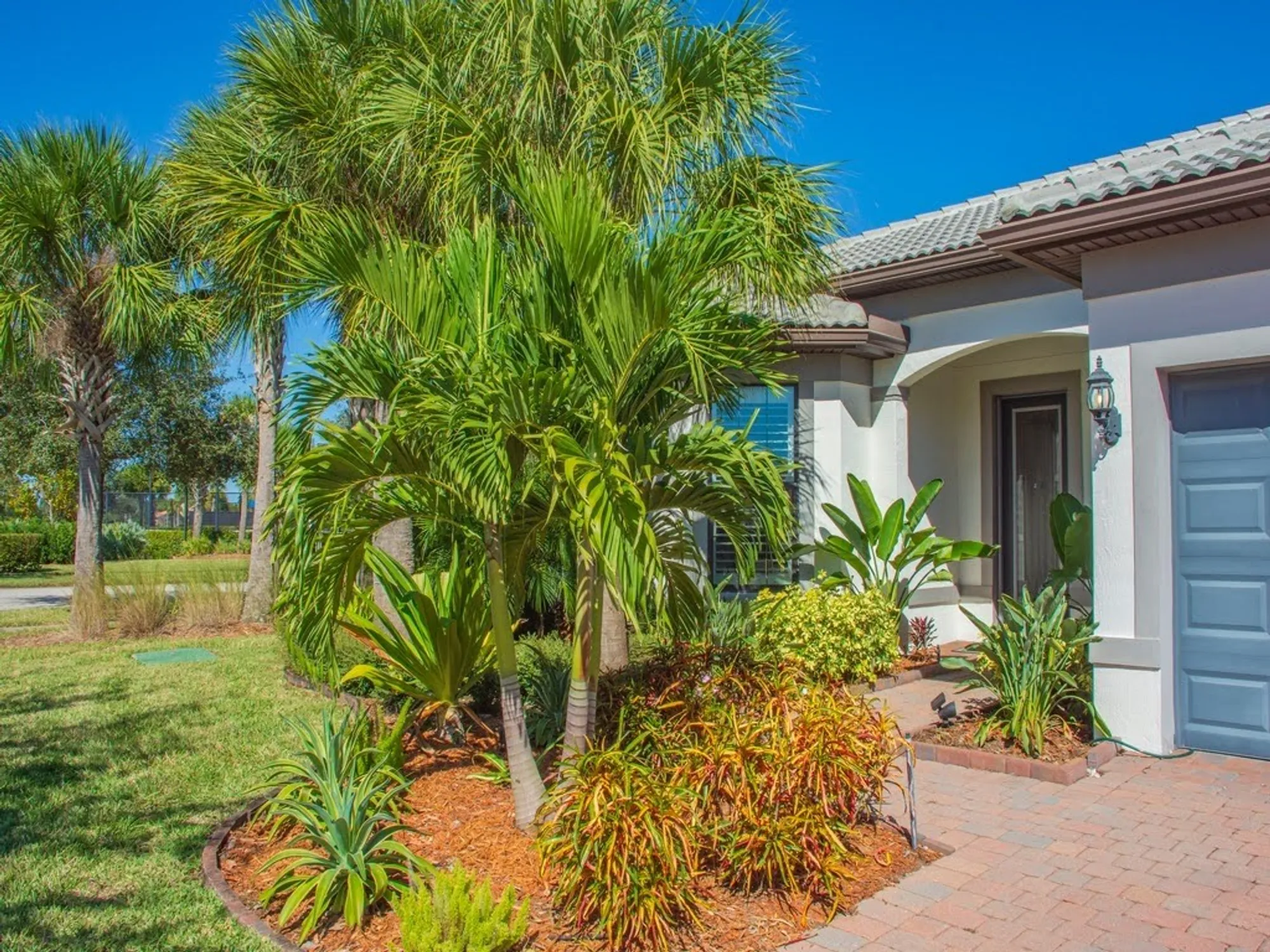 Property Slideshow image 5 of 36 | 5098 pendelton sq, Vero Beach, FL, 32967