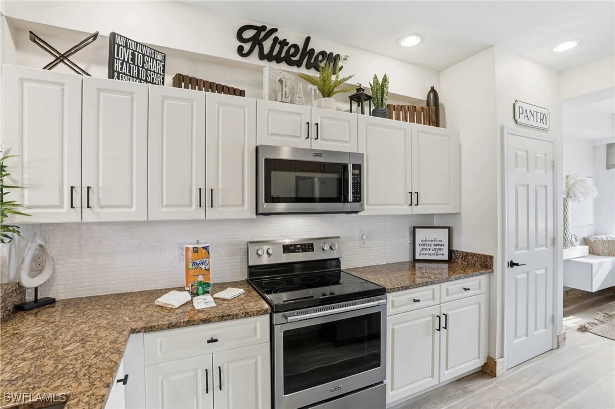 Property Slideshow image 15 of 50 | 7910 mahogany run ln 1214, Naples, FL, 34113