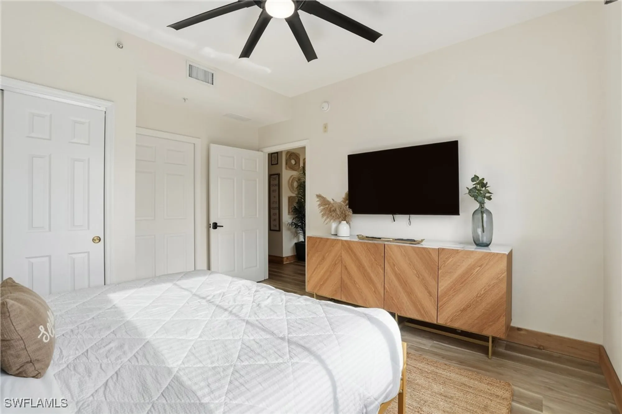 Property Slideshow image 28 of 50 | 7910 mahogany run ln 1214, Naples, FL, 34113