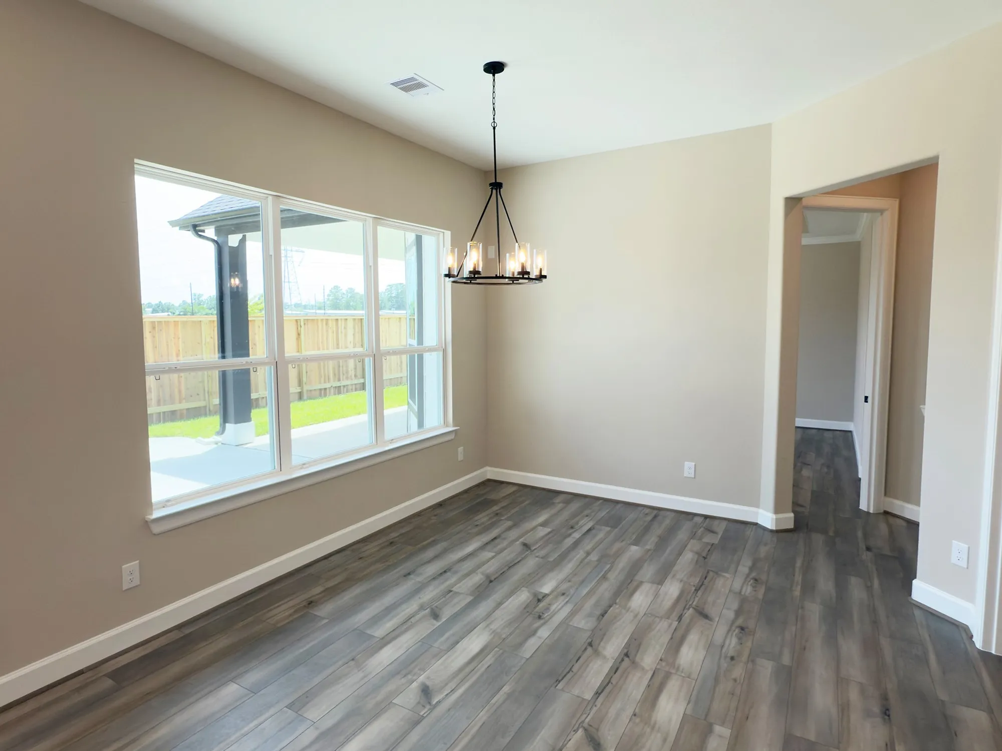 Property Slideshow image 6 of 9 | 23631 golden brich bnd, Tomball, TX, 77375