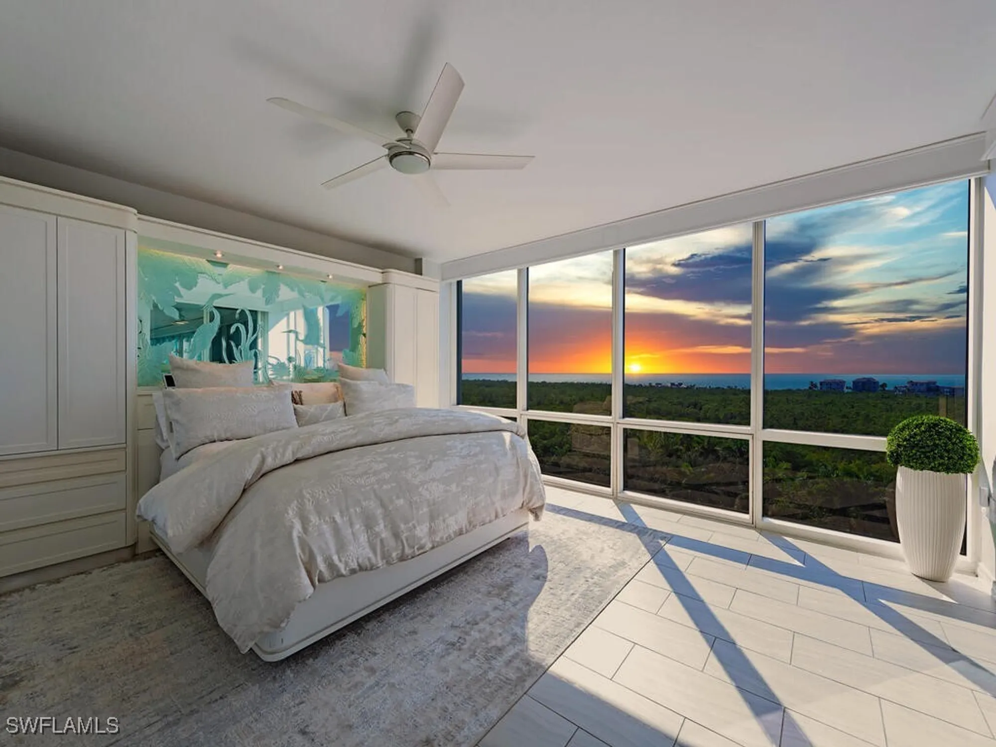 Property Slideshow image 15 of 45 | 7515 pelican bay blvd 9c, Naples, FL, 34108