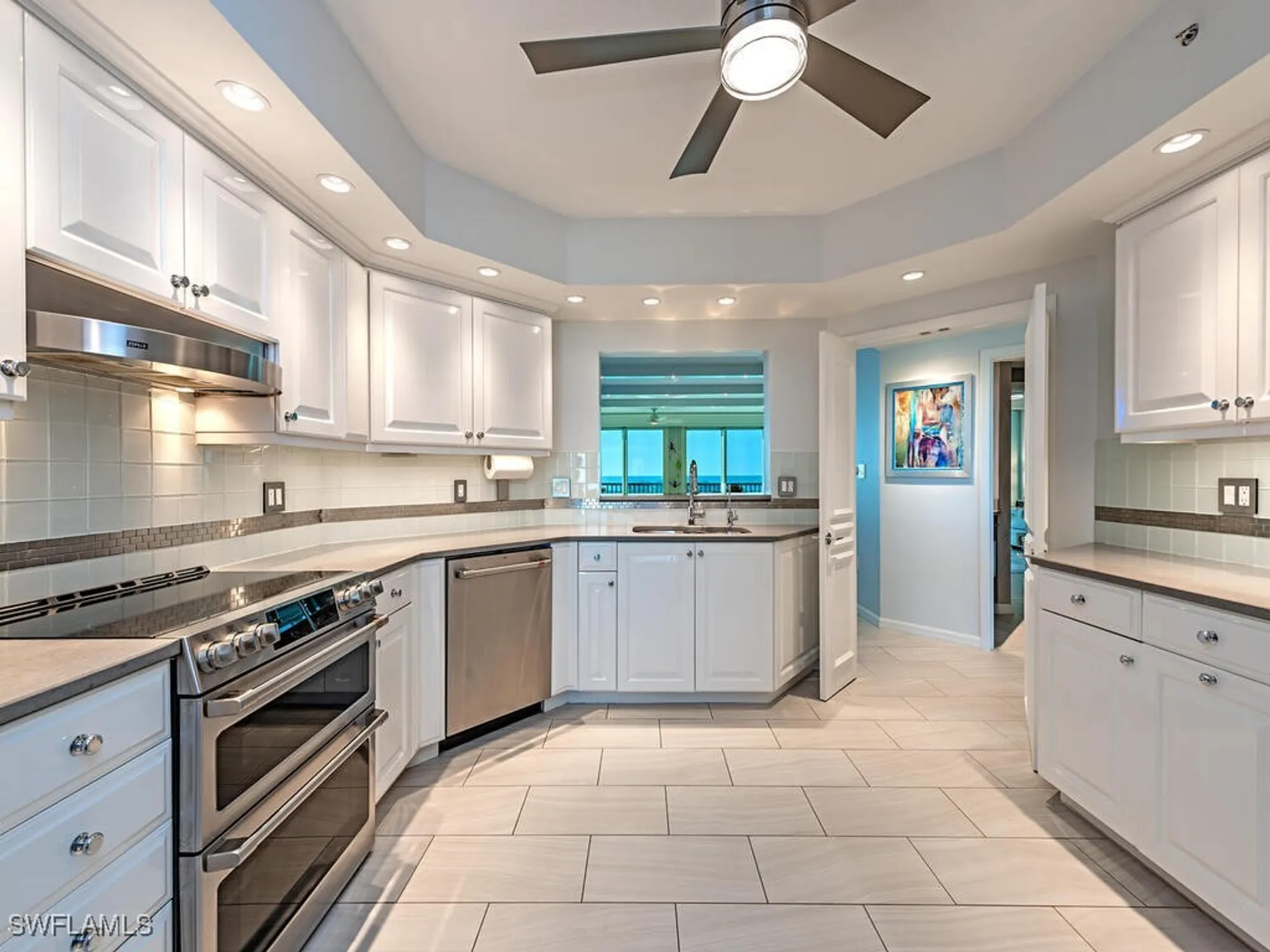 Property Slideshow image 10 of 45 | 7515 pelican bay blvd 9c, Naples, FL, 34108