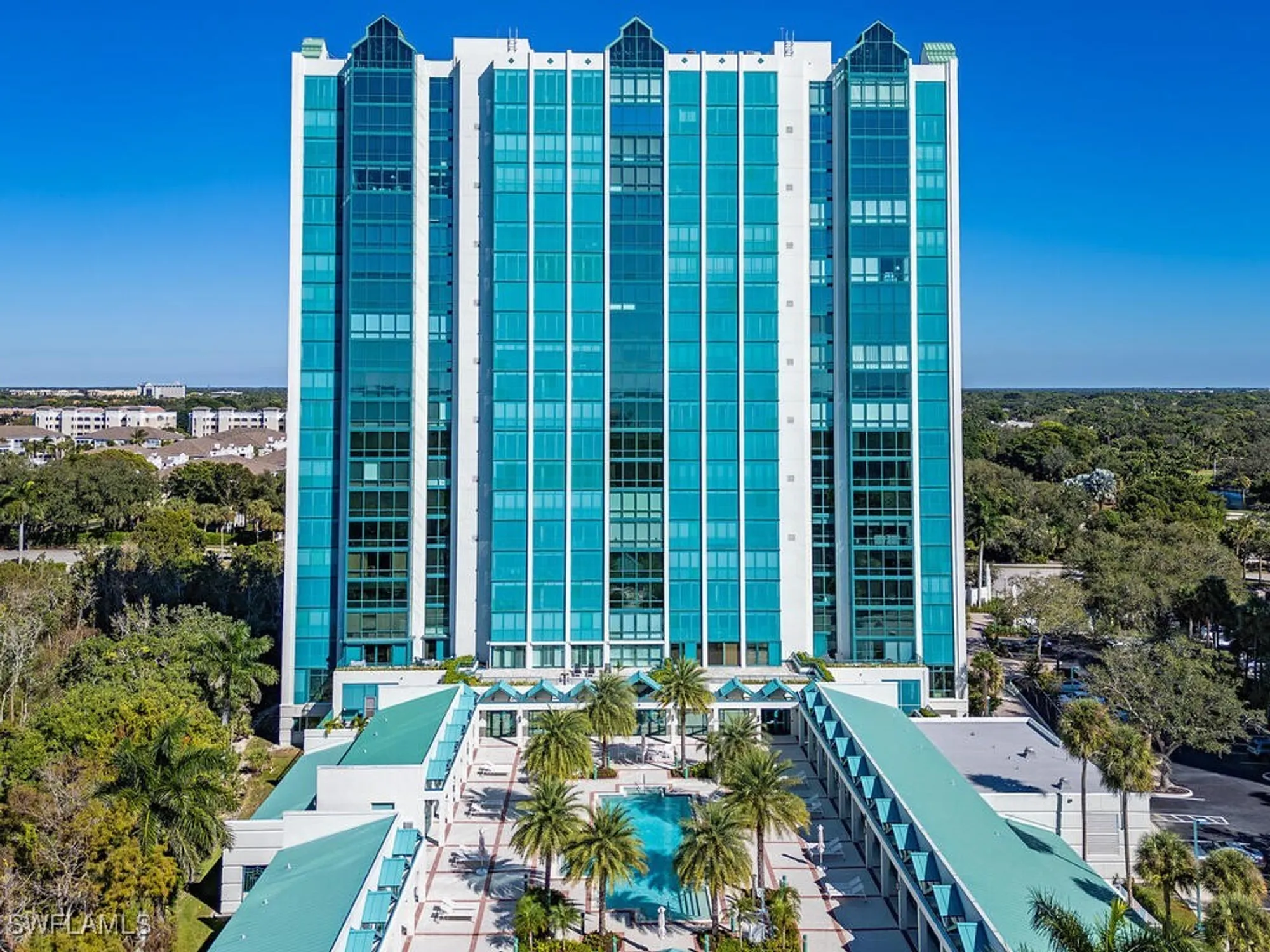 Property Slideshow image 30 of 45 | 7515 pelican bay blvd 9c, Naples, FL, 34108