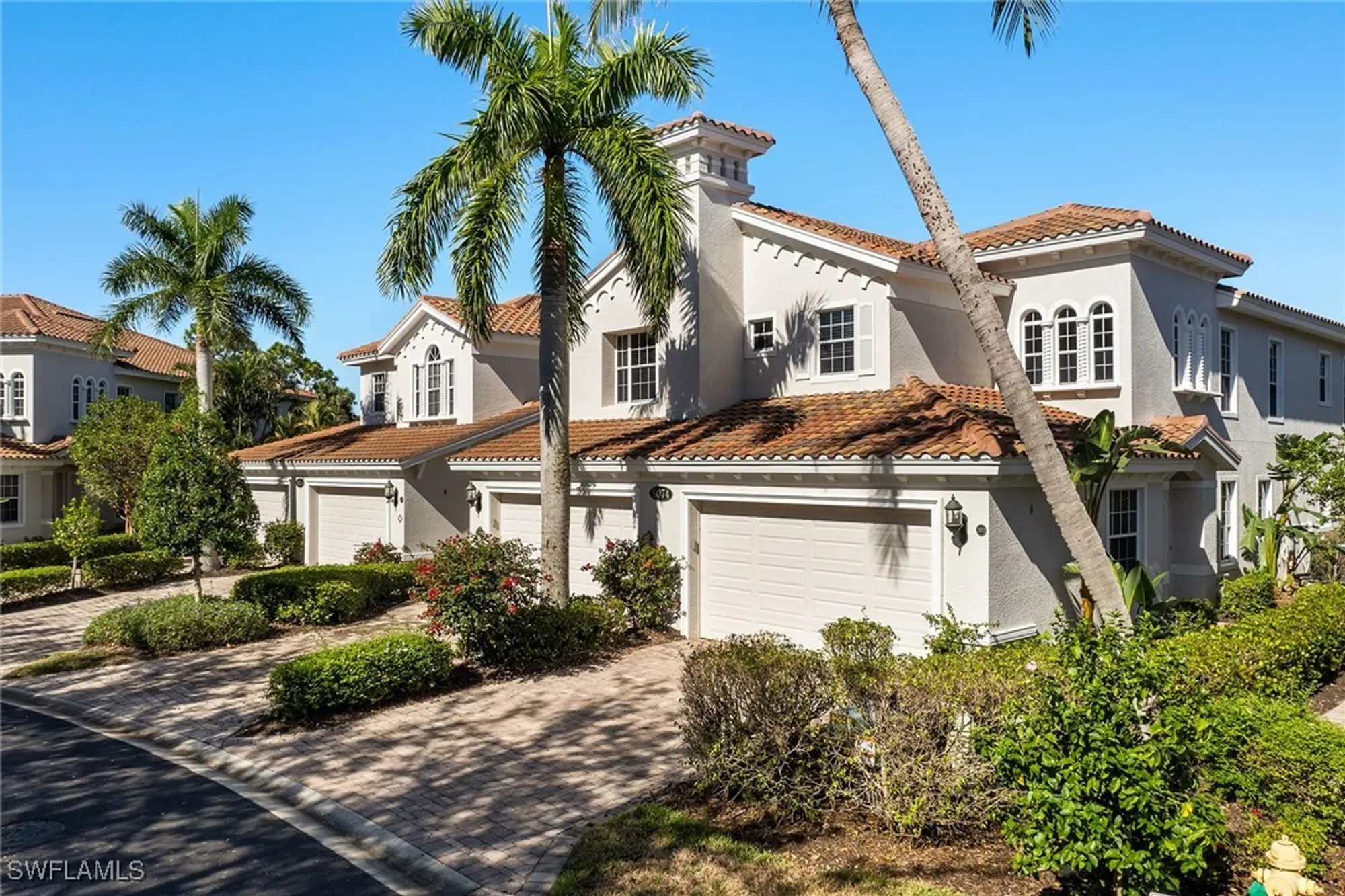 Property Slideshow image 28 of 42 | 9074 cascada way 202, Naples, FL, 34114