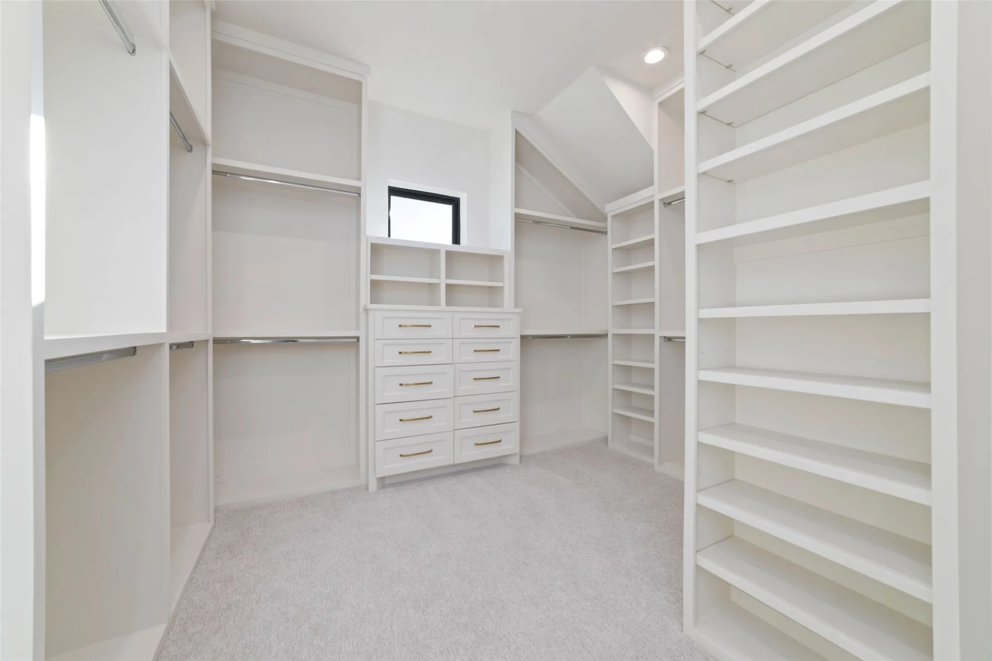 Property Slideshow image 32 of 38 | 14130 ripple ridge dr, Willis, TX, 77318