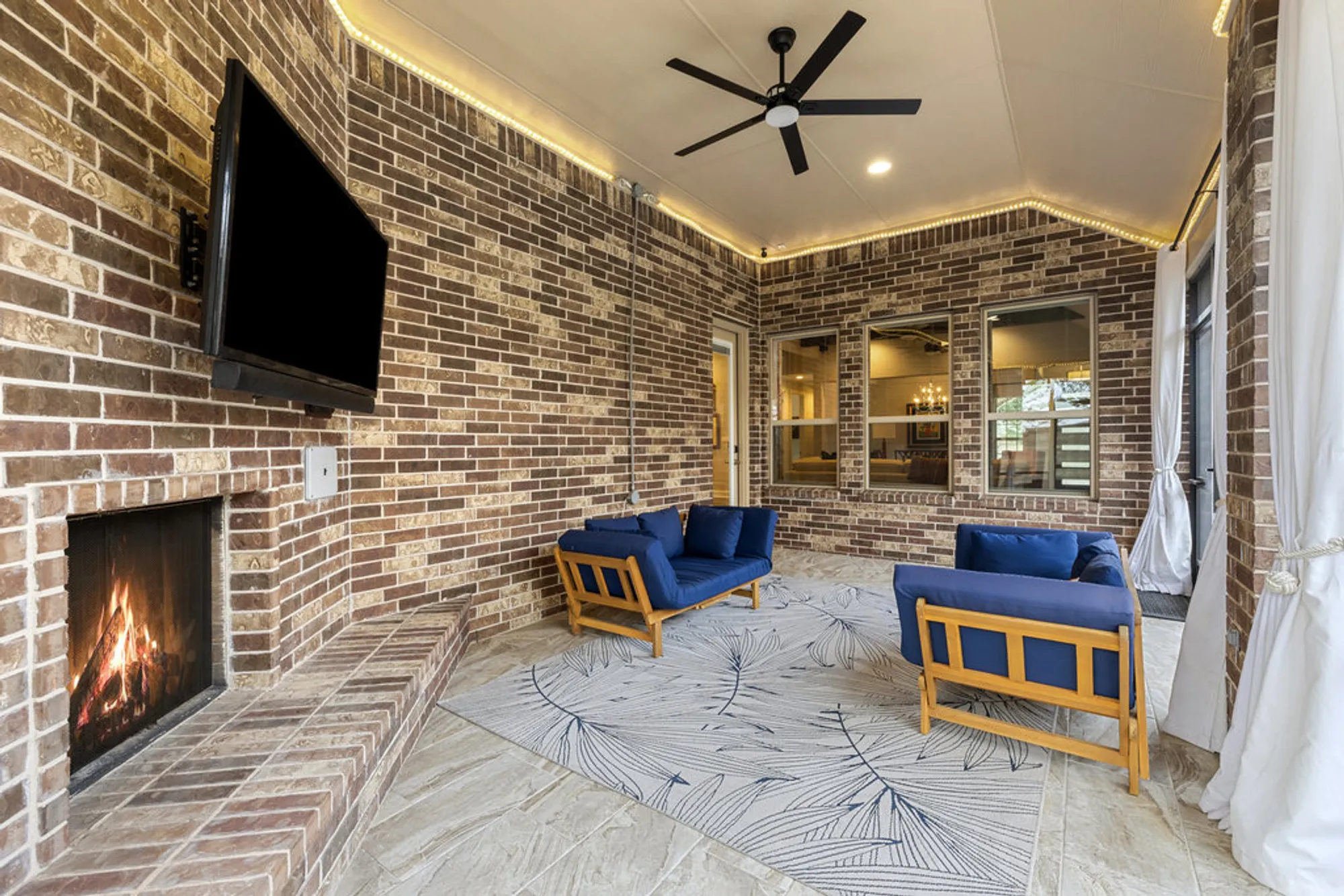 Property Slideshow image 10 of 40 | 5053 lunata way, Round Rock, TX, 78665