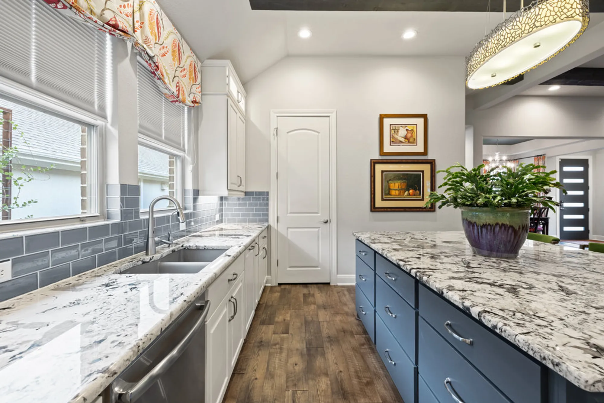 Property Slideshow image 38 of 40 | 5053 lunata way, Round Rock, TX, 78665