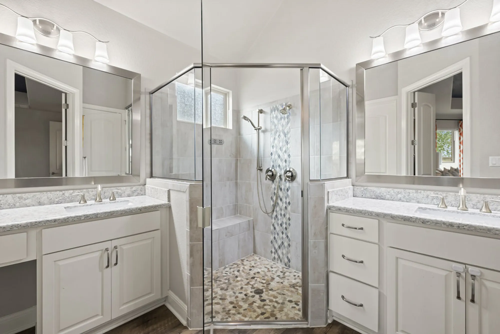 Property Slideshow image 8 of 40 | 5053 lunata way, Round Rock, TX, 78665