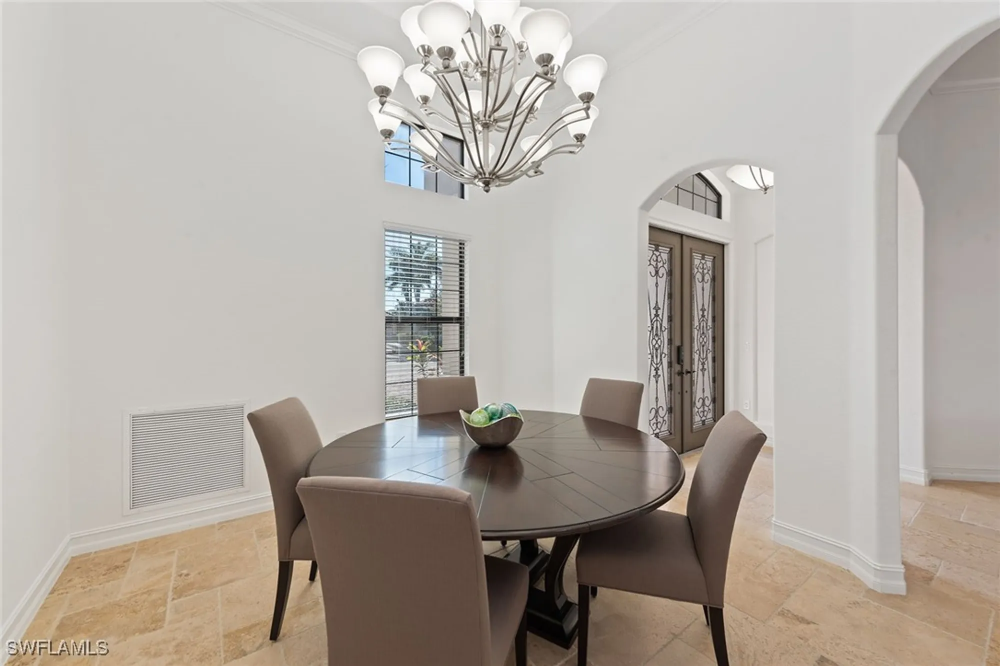 Property Slideshow image 10 of 50 | 3273 runaway ln, Naples, FL, 34114