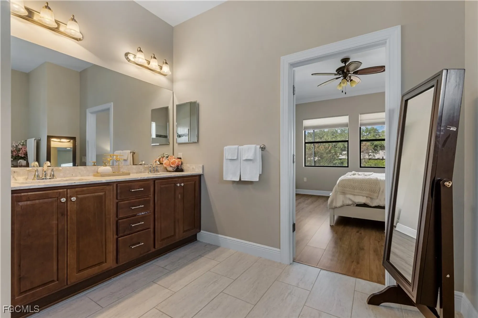 Property Slideshow image 31 of 49 | 11546 onyx cir, Fort Myers, FL, 33913