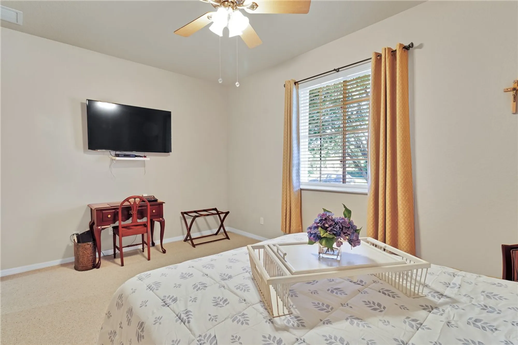 Property Slideshow image 19 of 36 | 6445 oxford cir unit 101a, Vero Beach, FL, 32966