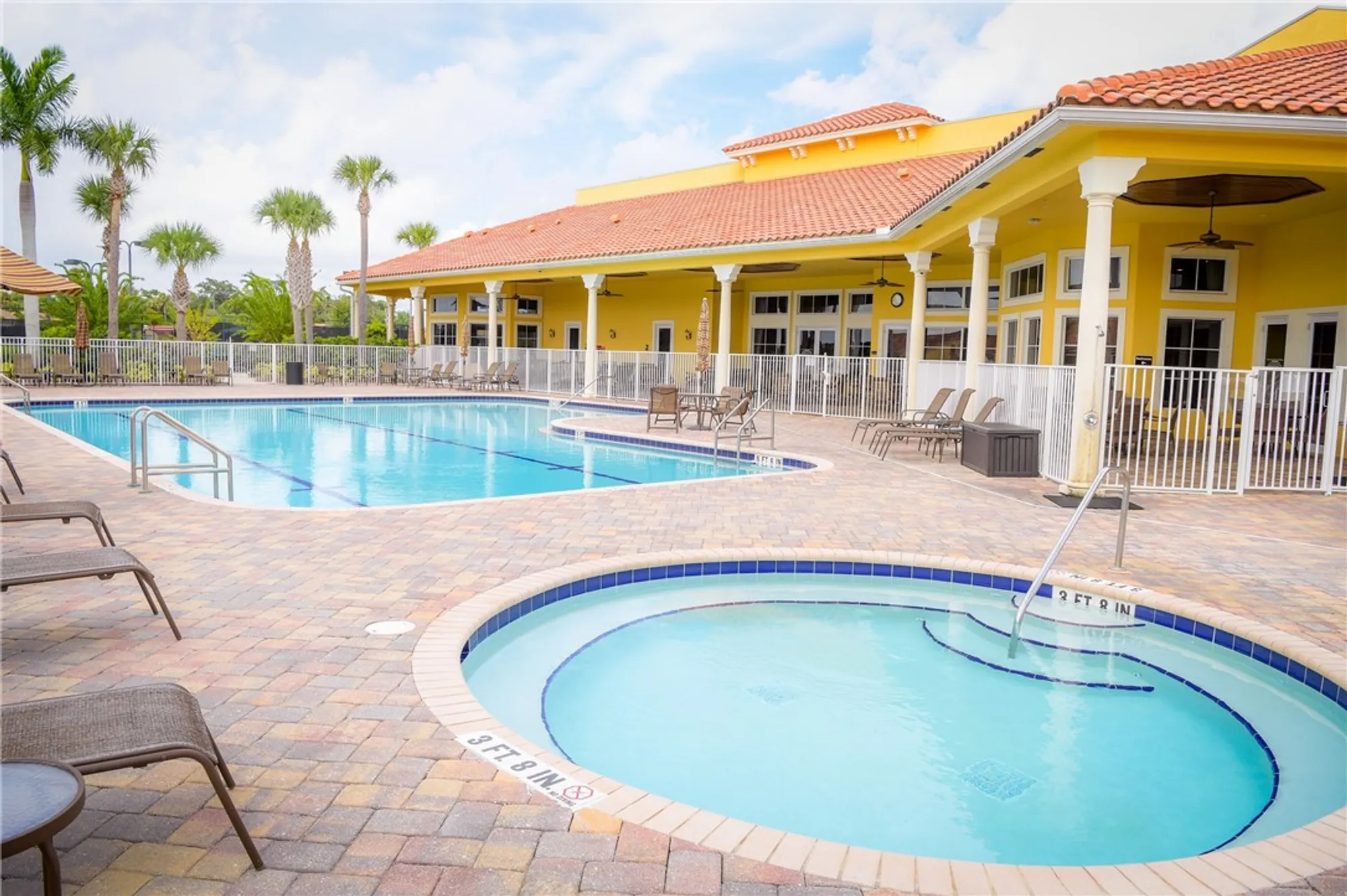 Property Slideshow image 34 of 36 | 6445 oxford cir unit 101a, Vero Beach, FL, 32966