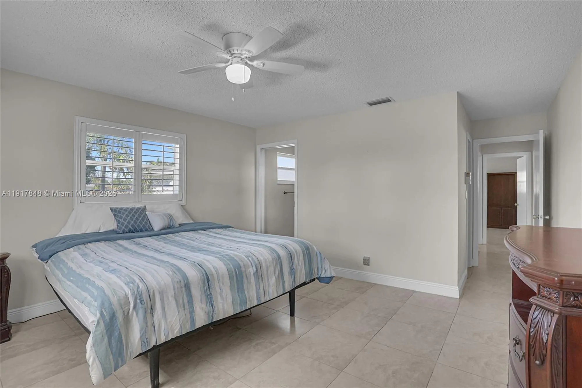 Property Slideshow image 19 of 32 | 6880 nw 16th st, Margate, FL, 33063