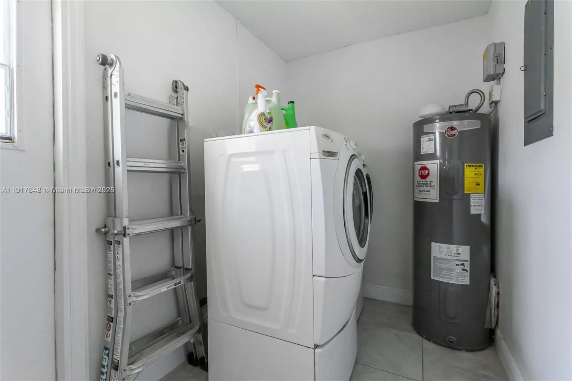 Property Slideshow image 27 of 32 | 6880 nw 16th st, Margate, FL, 33063