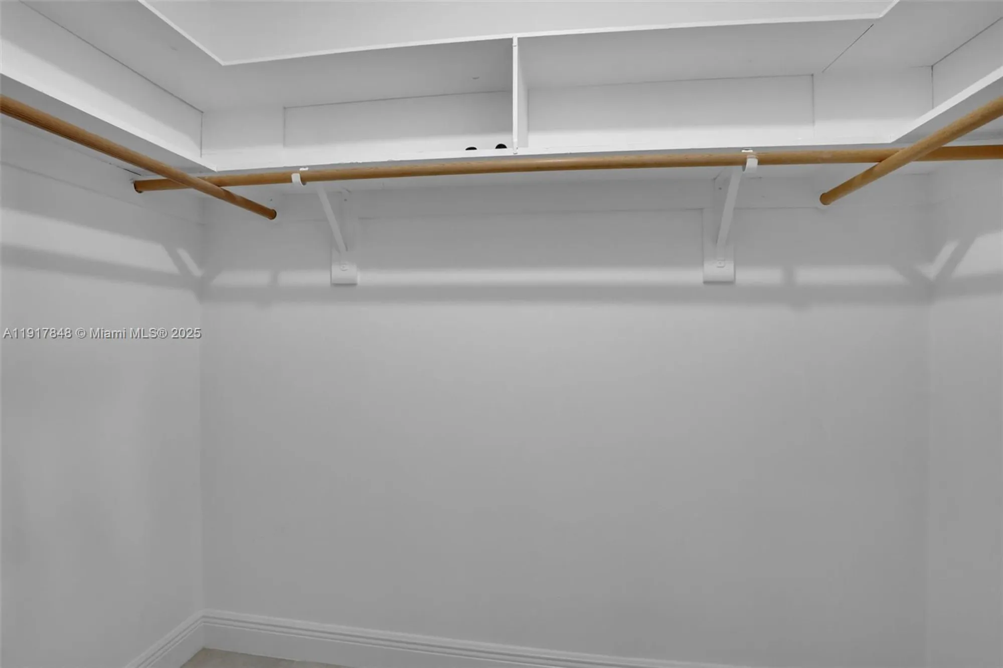 Property Slideshow image 22 of 32 | 6880 nw 16th st, Margate, FL, 33063