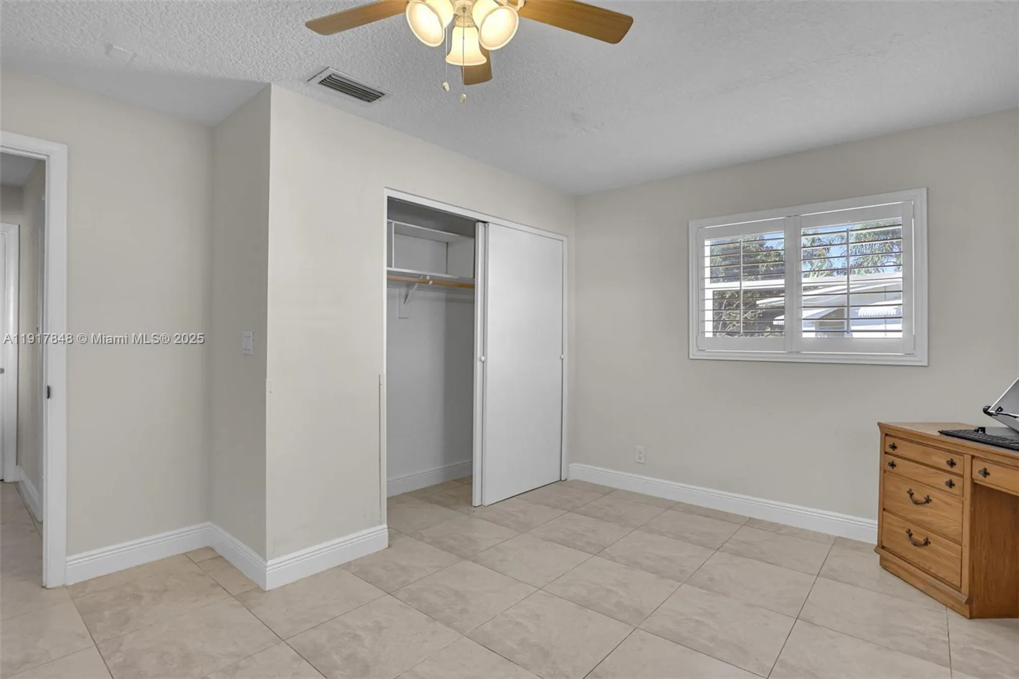 Property Slideshow image 23 of 32 | 6880 nw 16th st, Margate, FL, 33063