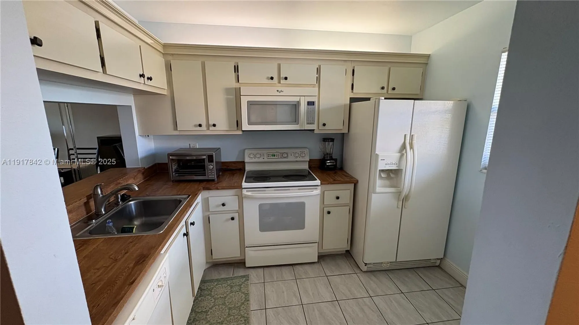 Property Slideshow image 1 of 21 | 7118 golf colony ct apt 103, Lake Worth, FL, 33467