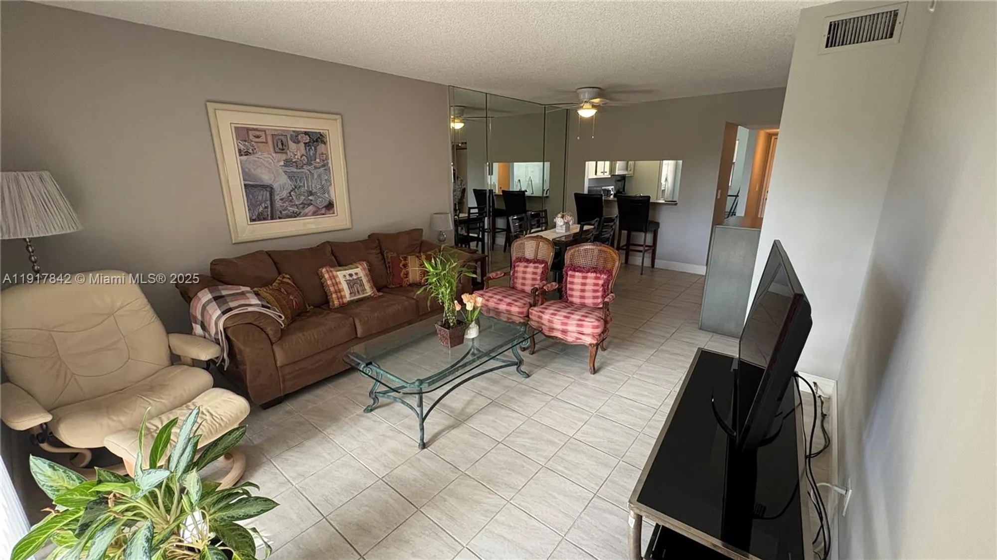 Property Slideshow image 13 of 21 | 7118 golf colony ct apt 103, Lake Worth, FL, 33467