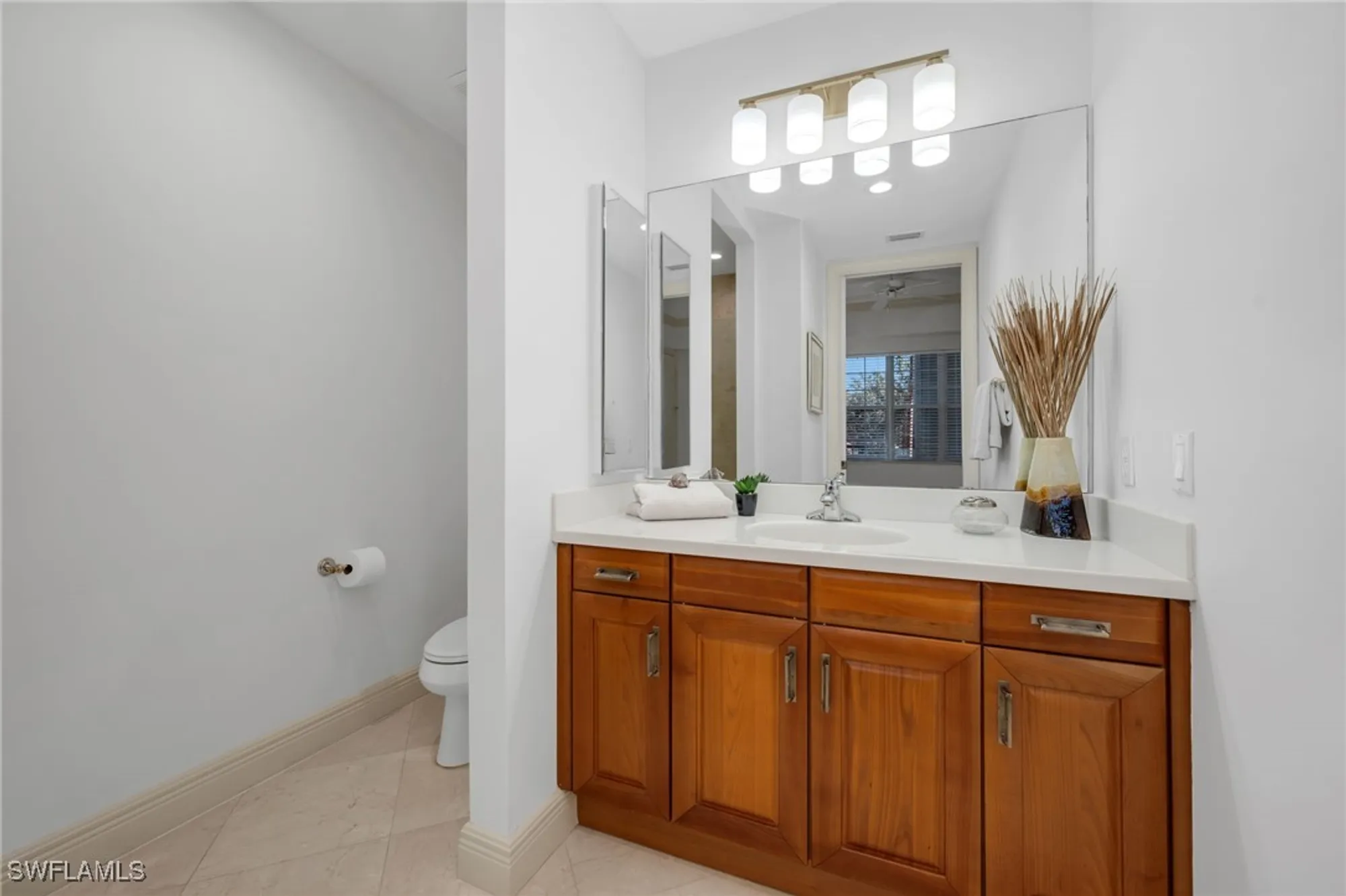 Property Slideshow image 17 of 22 | 570 el camino real apt 2104, Naples, FL, 34119