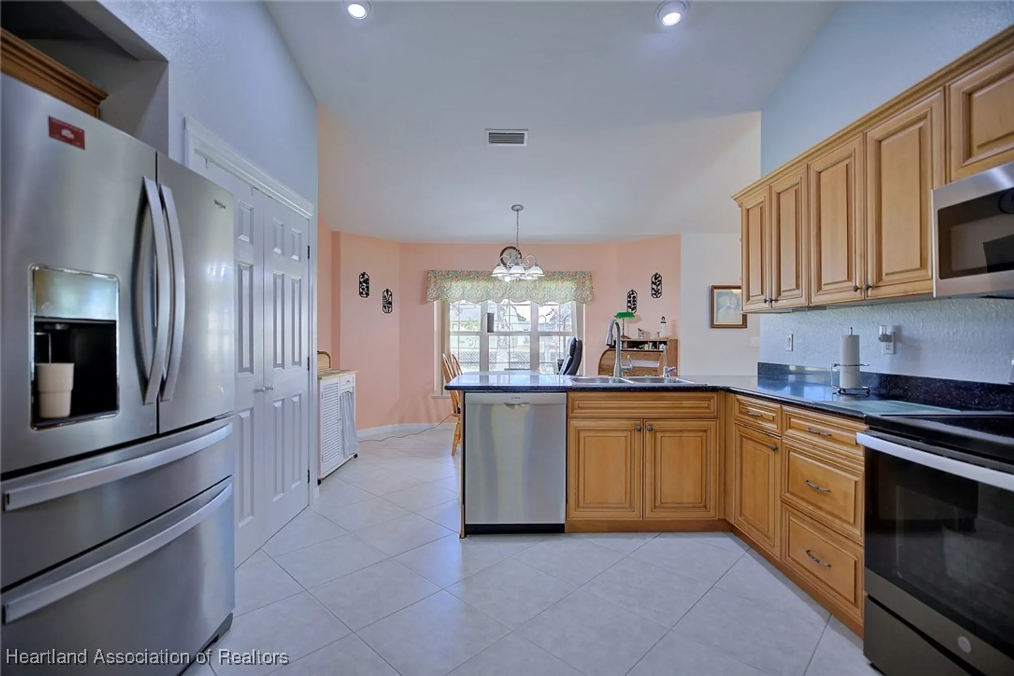 Property Slideshow image 16 of 45 | 61 grandview blvd, Lake Placid, FL, 33852