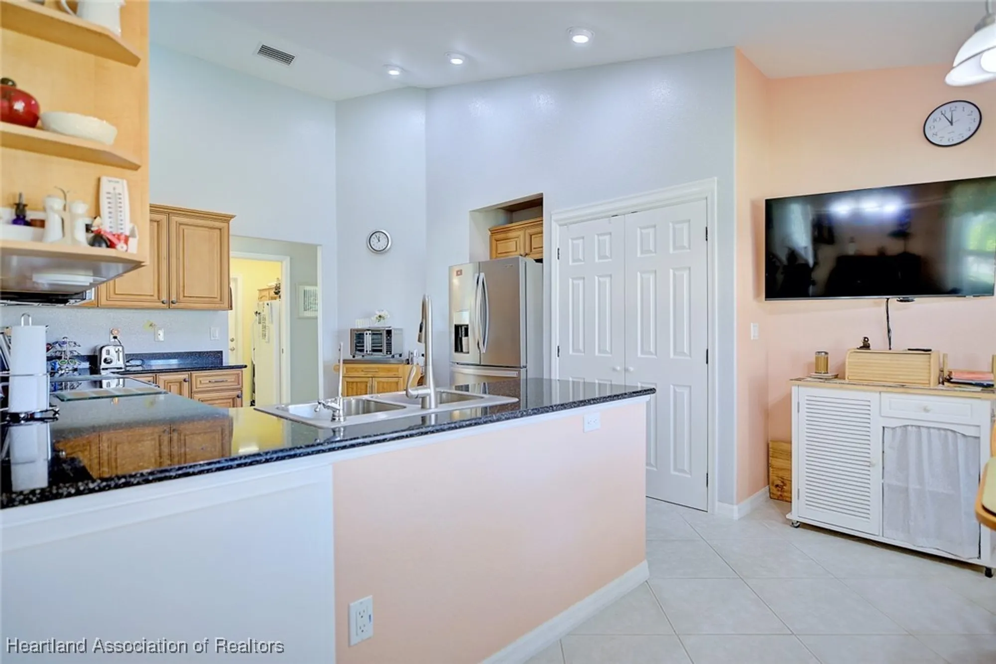Property Slideshow image 12 of 45 | 61 grandview blvd, Lake Placid, FL, 33852