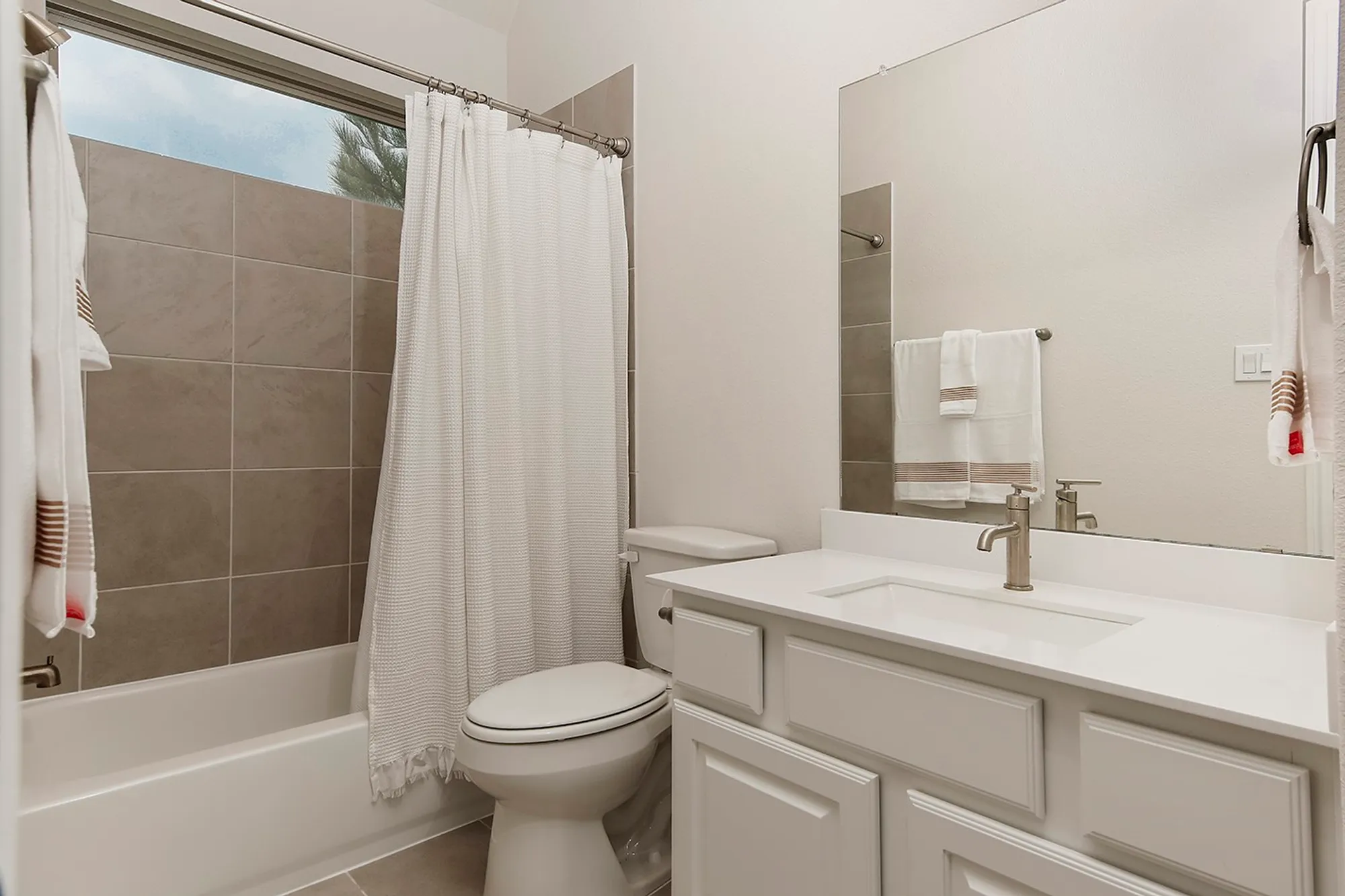 Property Slideshow image 19 of 31 | 9819 cobalt cv, Willis, TX, 77318