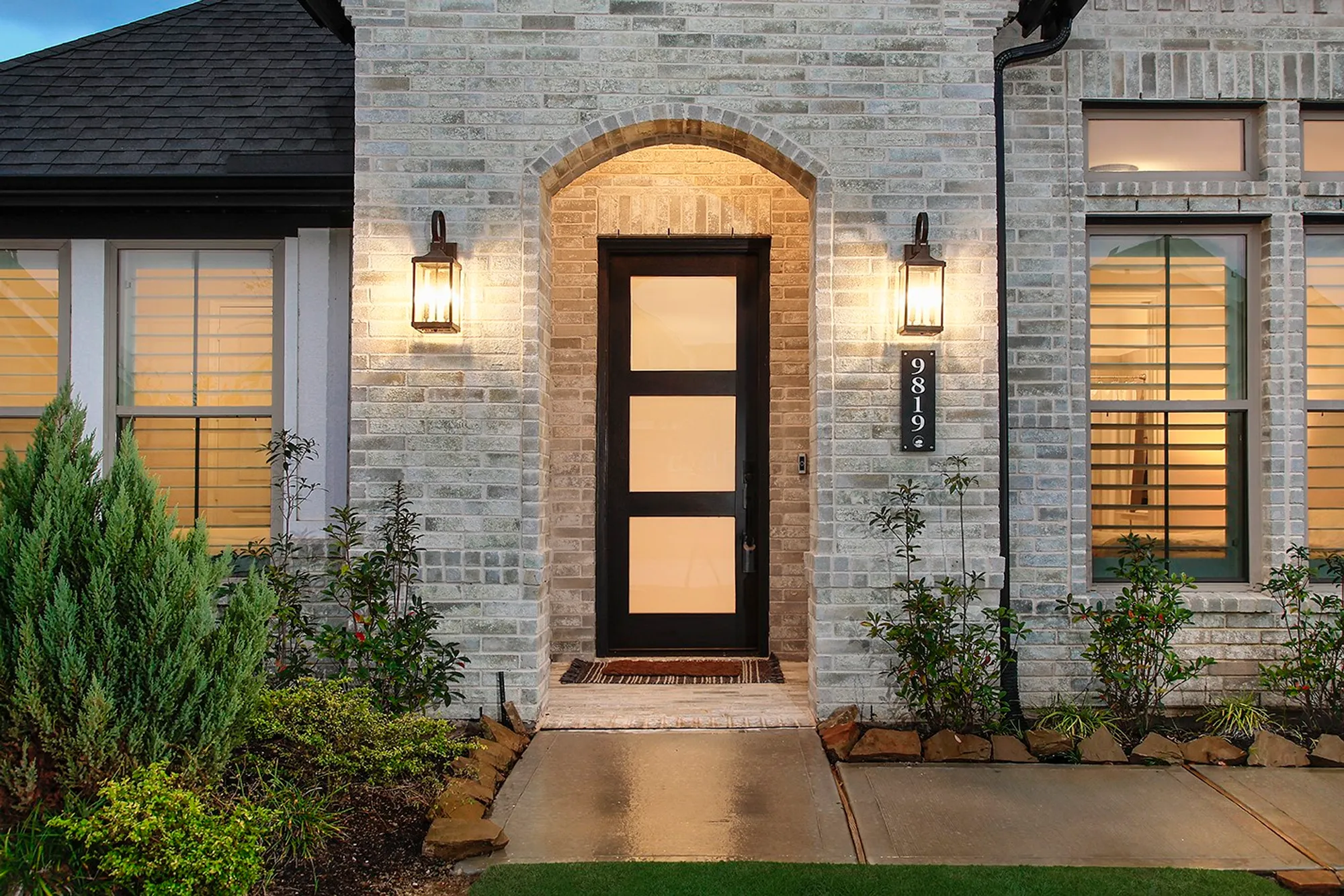 Property Slideshow image 3 of 31 | 9819 cobalt cv, Willis, TX, 77318