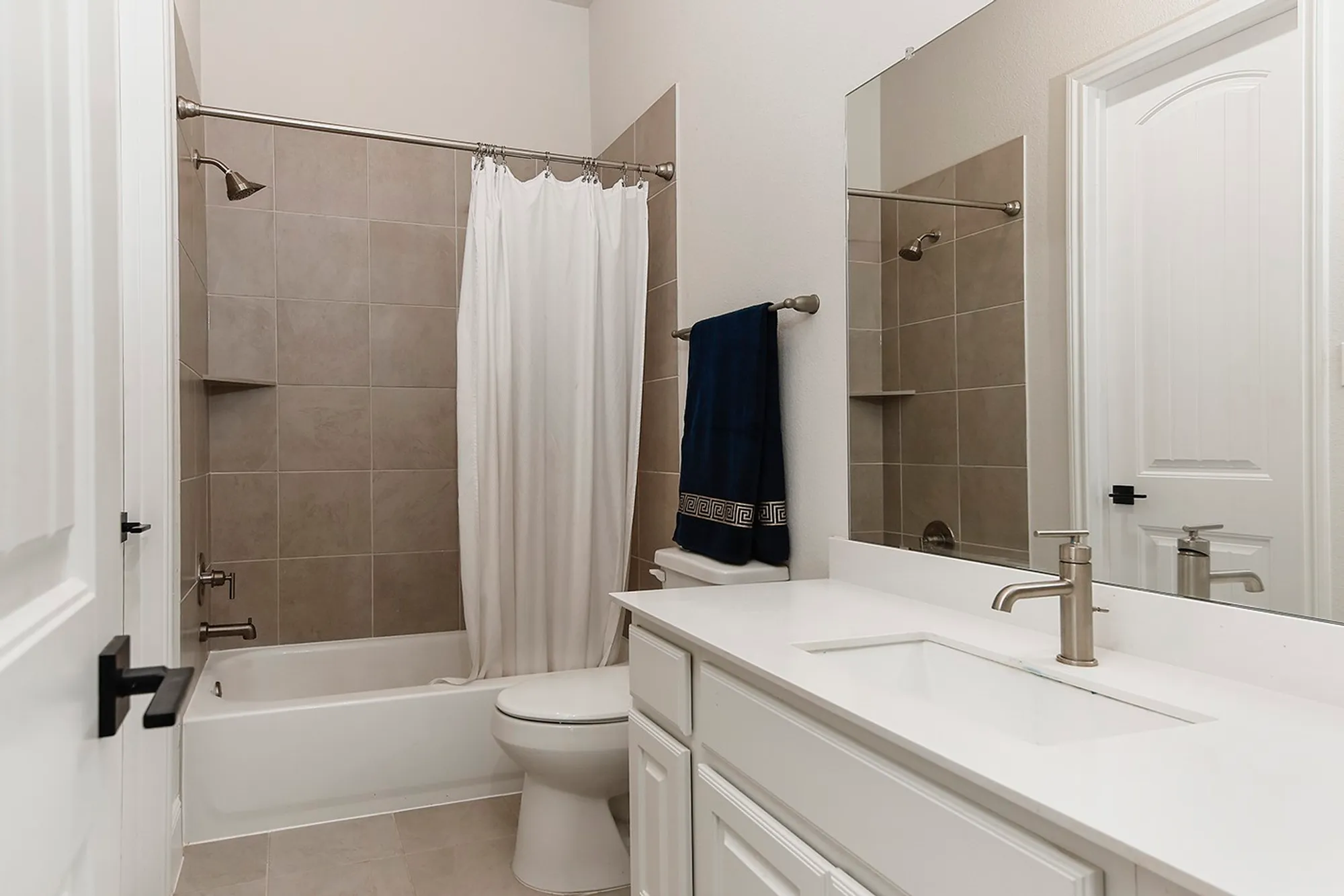 Property Slideshow image 8 of 31 | 9819 cobalt cv, Willis, TX, 77318