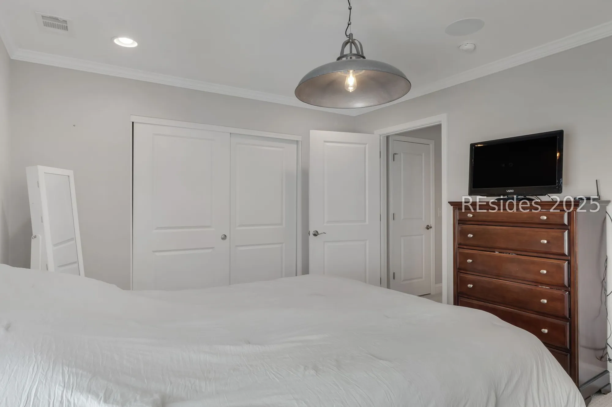 Property Slideshow image 32 of 39 | 123 kings creek dr, Bluffton, SC, 29909