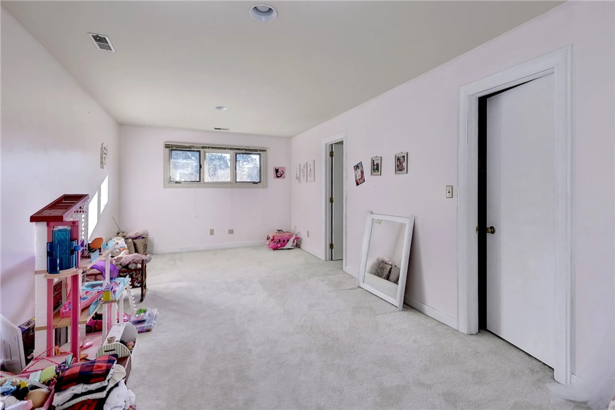 Property Slideshow image 28 of 39 | 42 yeardleys grant, Williamsburg, VA, 23185