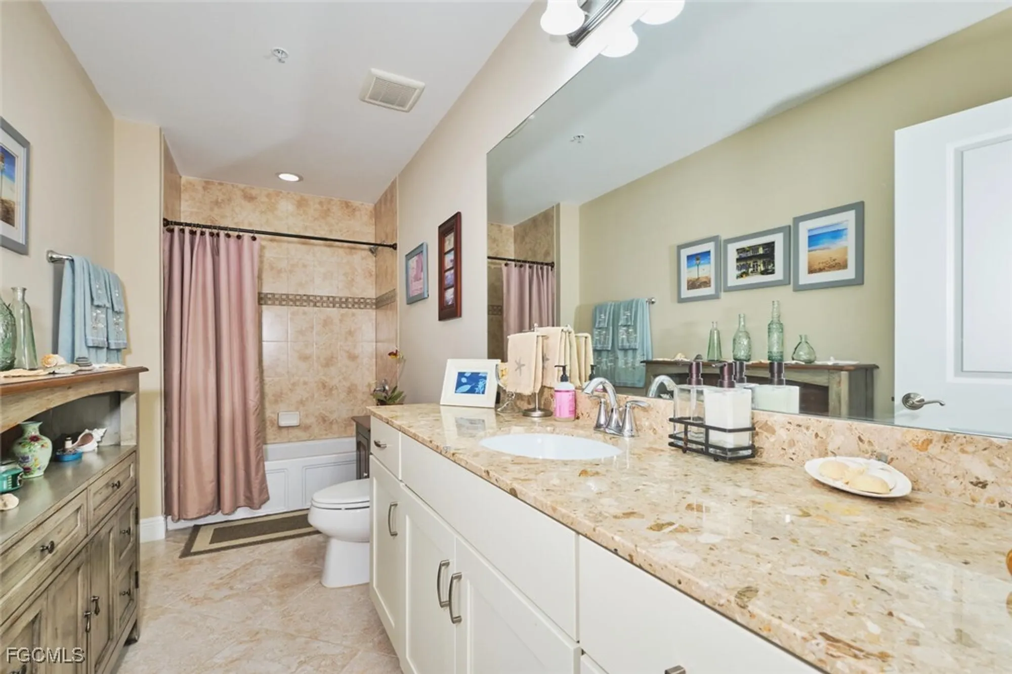 Property Slideshow image 17 of 47 | 11856 arboretum run dr unit 102, Fort Myers, FL, 33913